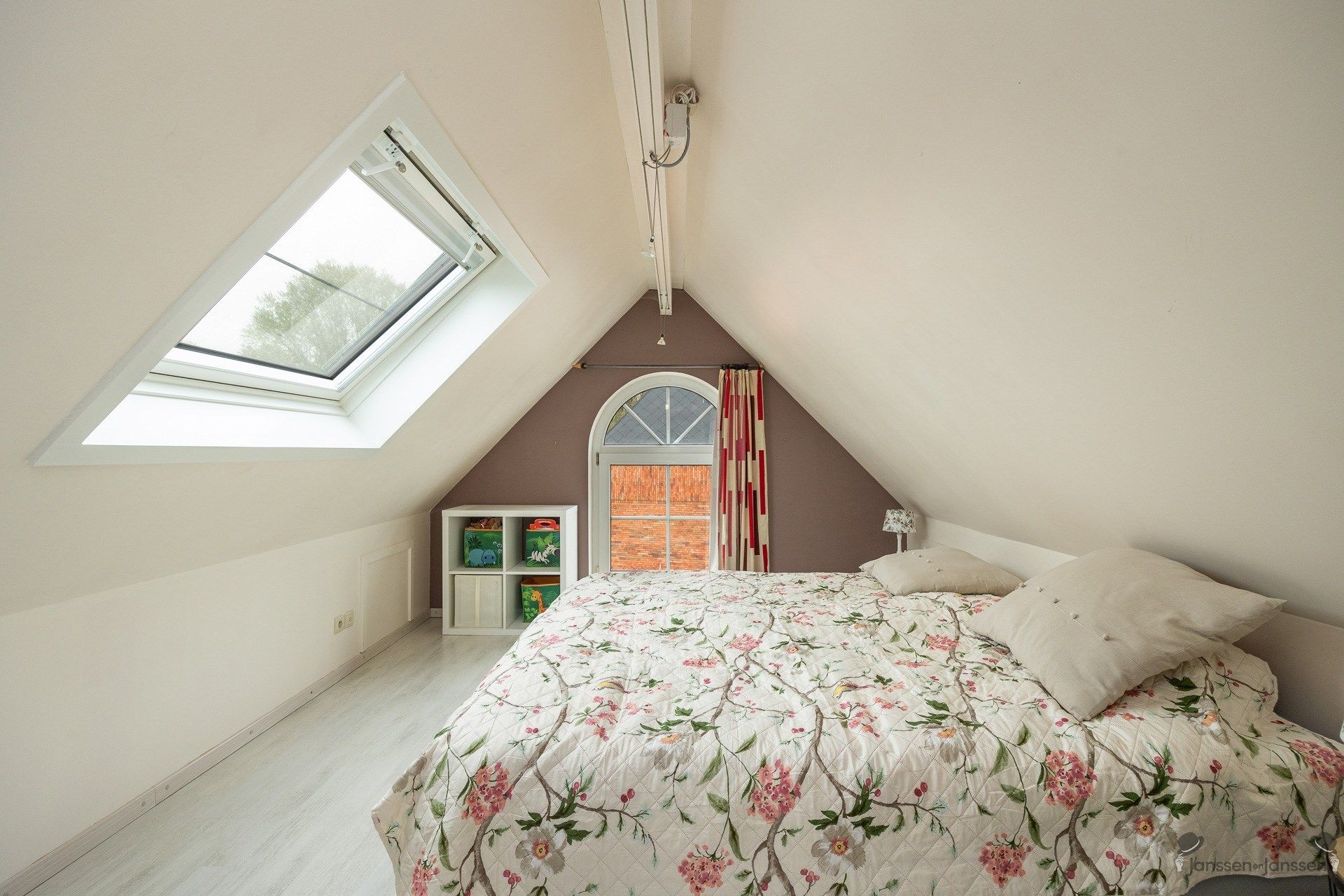 Energiezuinige instapklare woning met royale tuin foto 15