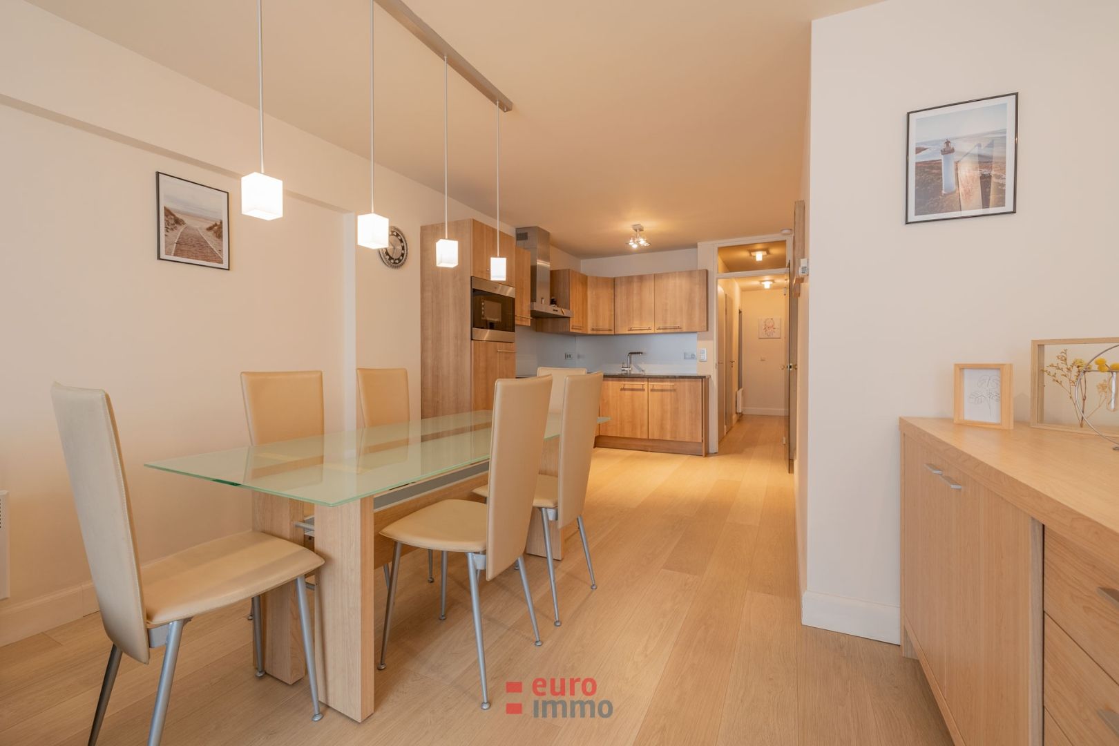 Zuidgericht appartement met 2 slaapkamers in onze bruisende winkel/wandelstraat! foto 6