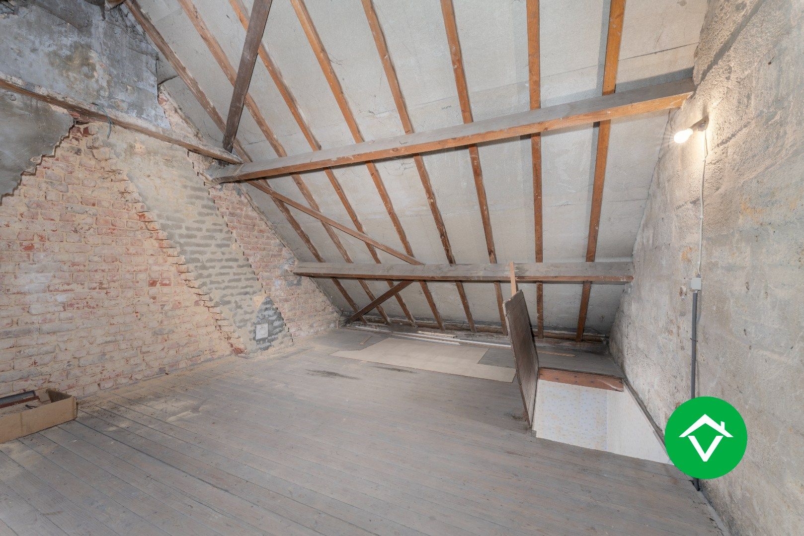 Ruime woning met 5 slaapkamers, diepe tuin en garage te Staden foto 22