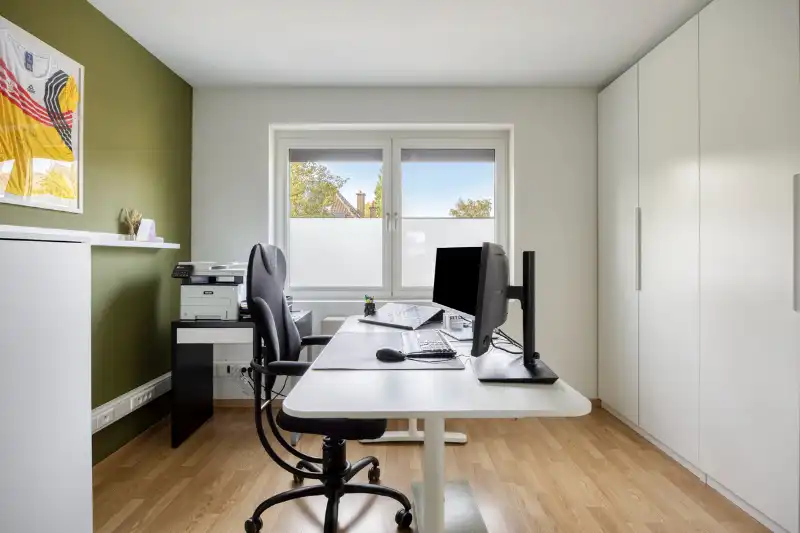Stijlvolle woning met 4 slaapkamers , tuin, EPC A foto 16