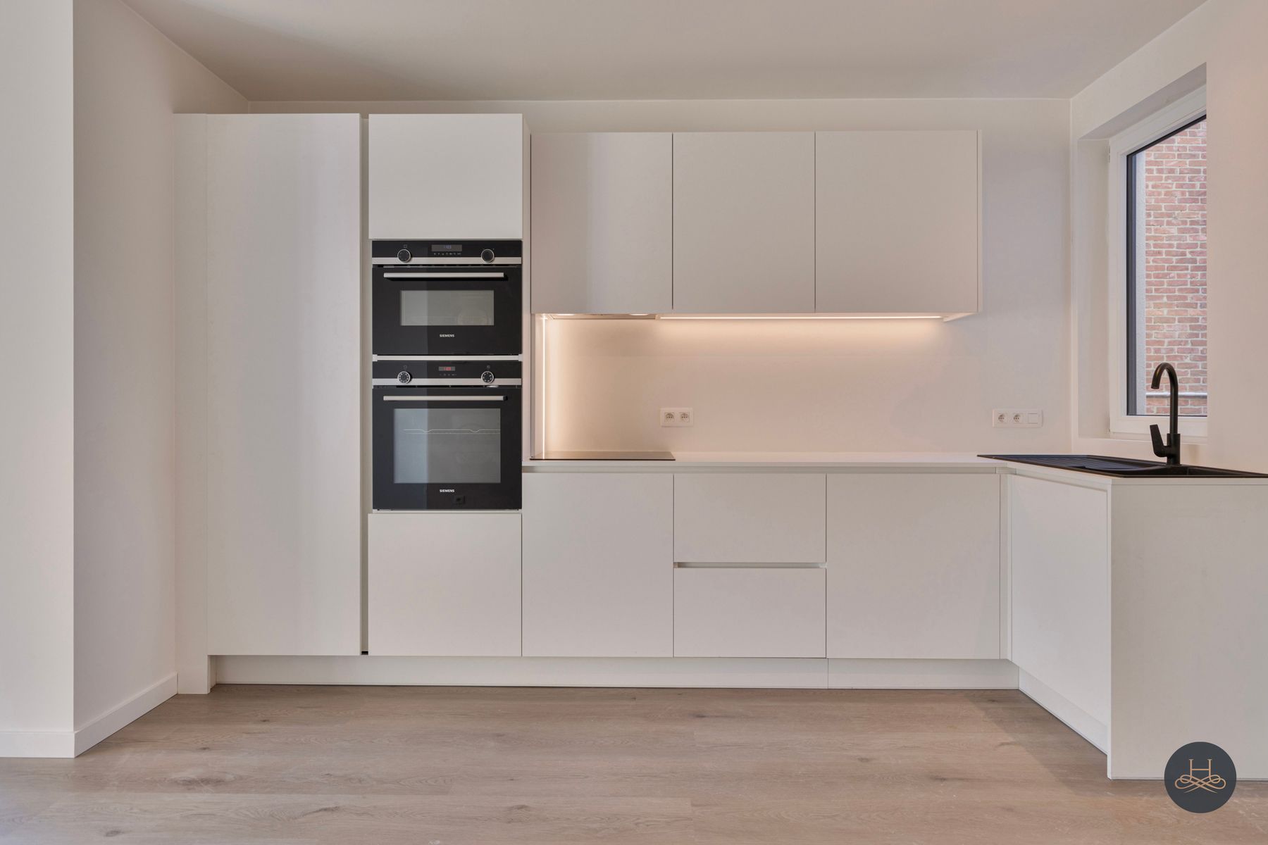 Instapklare woning met 3 ruime slaapkamers en 2 badkamers foto 9