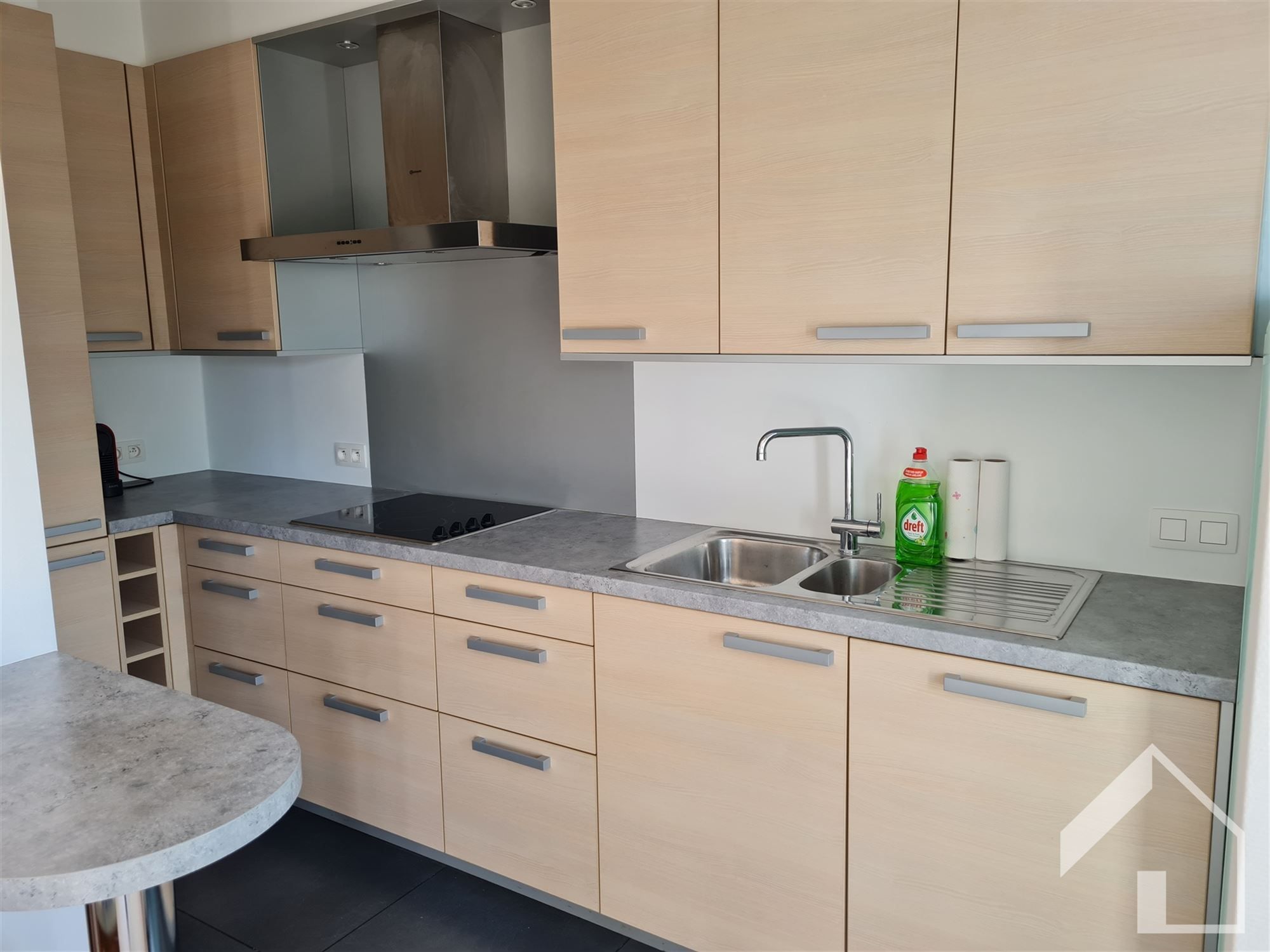 Instapklaar appartement met 1 slaapkamer foto 5