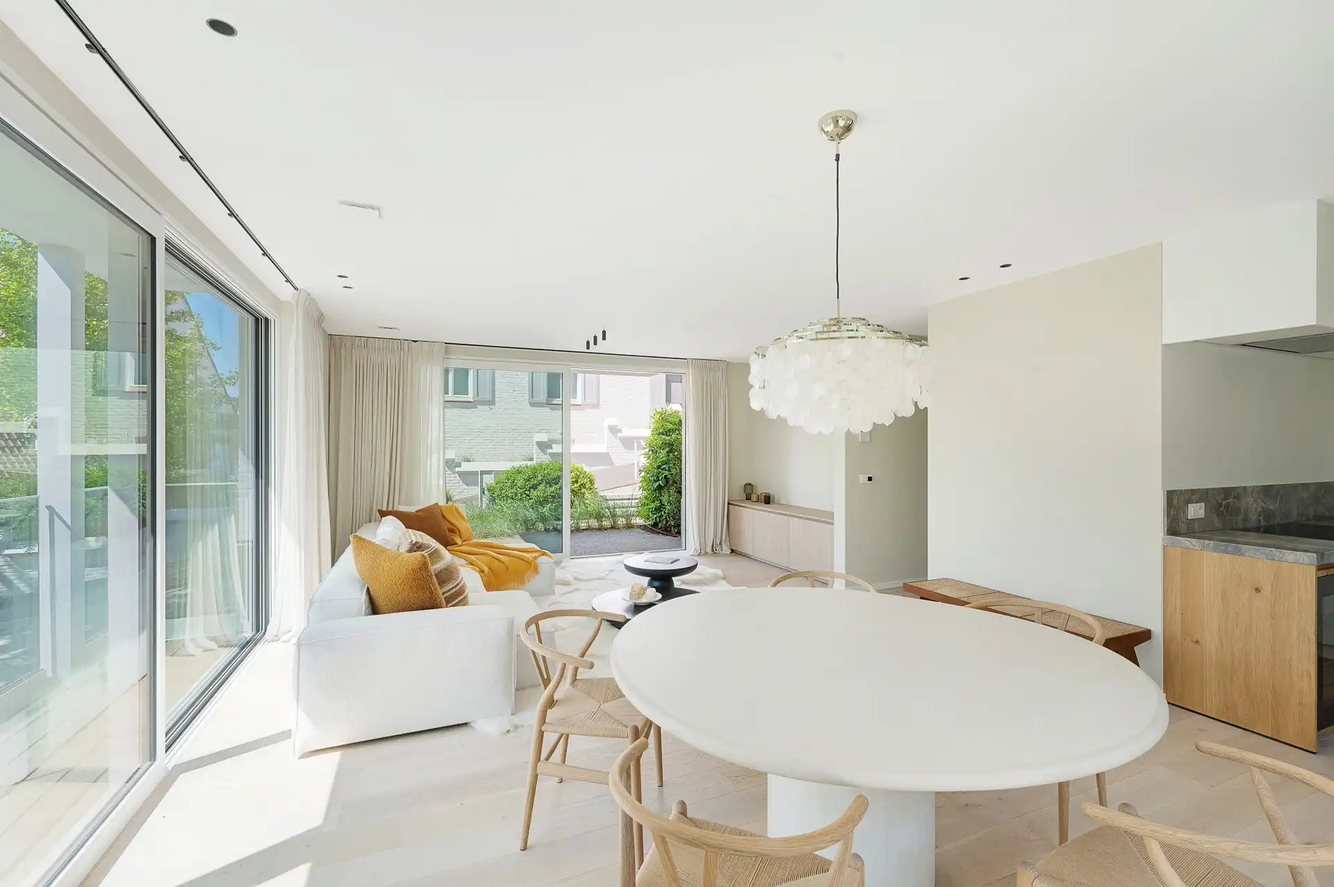 Exclusief tuinappartement met zonneterras in het hart van Duinbergen foto 13