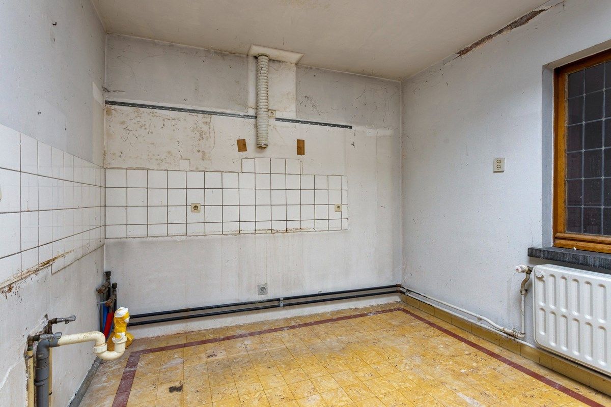 Grote woning, rustig gelegen aan centrum Tongeren foto 8