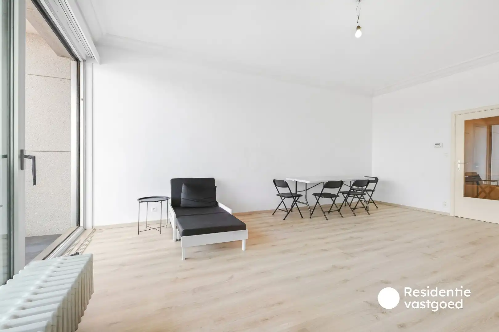 Gerenoveerd 2-slaapkamerappartement met terras op topligging aan de Haven van Blankenberge foto 6