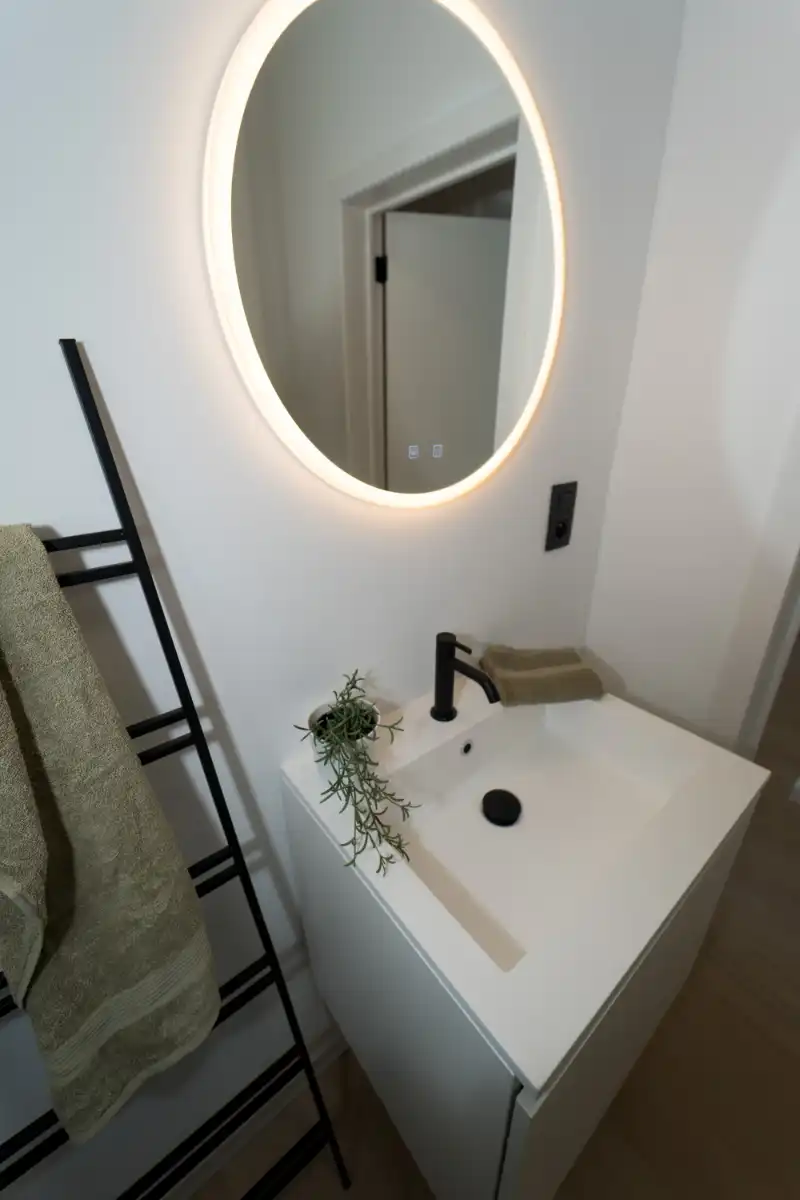 Gerenoveerd appartement (1 slaapkamer) met leuk terras foto 20