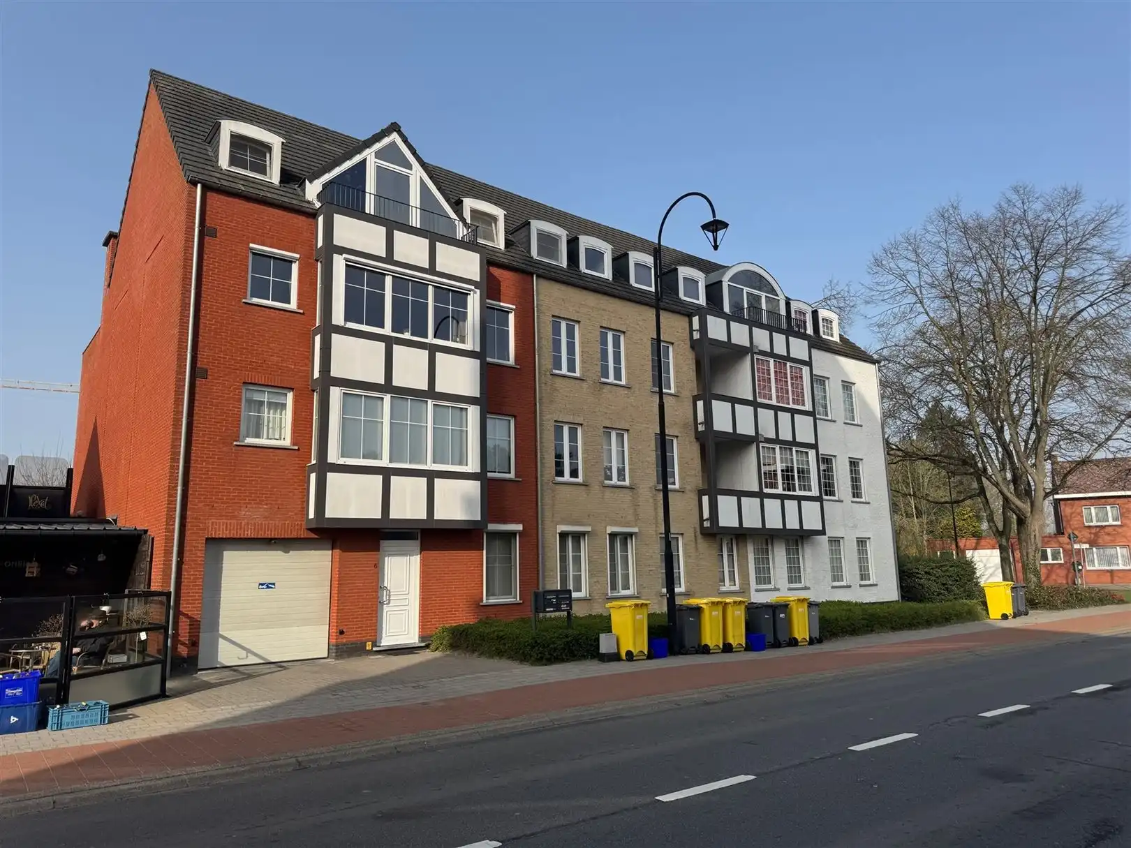 Appartement foto {{pictureIndex}}