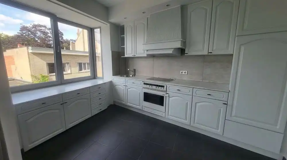 2 slaapkamer appartement  te Borgerhout  foto 5