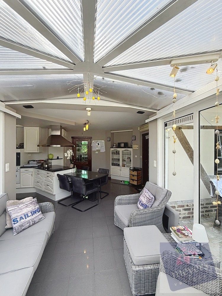 Hoeve met zwembad op 1,2 ha in Alken foto 10