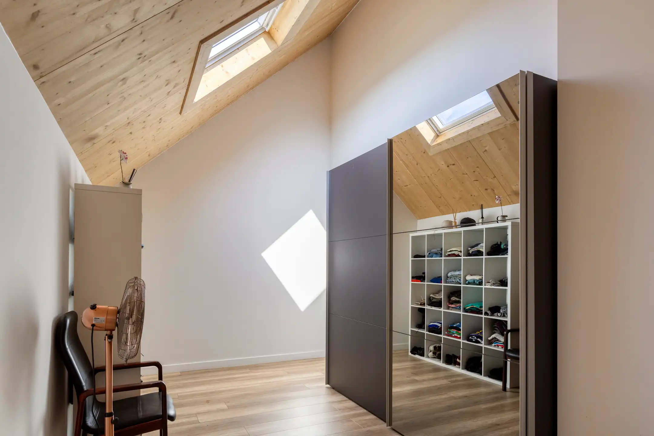 Multifunctionele praktijk met woonst te Mechelen - Zuid foto 37