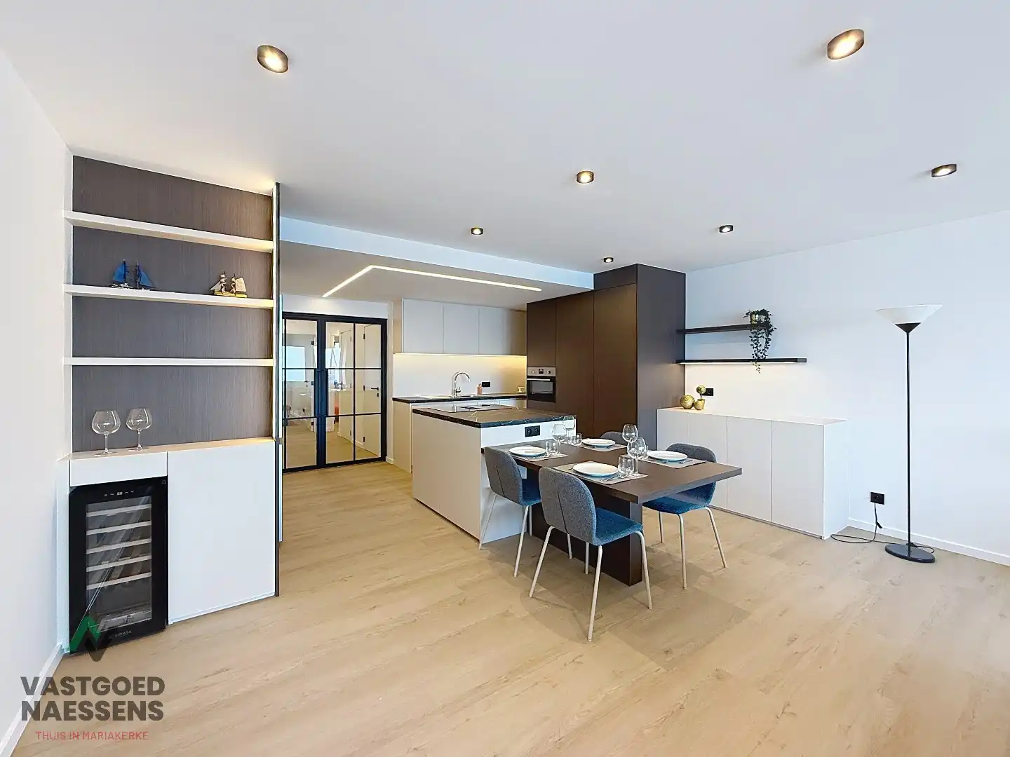 SCHITTEREND VERNIEUWD 2 SLPK APP MET ZICHT OP ZEE EN SILT foto 8