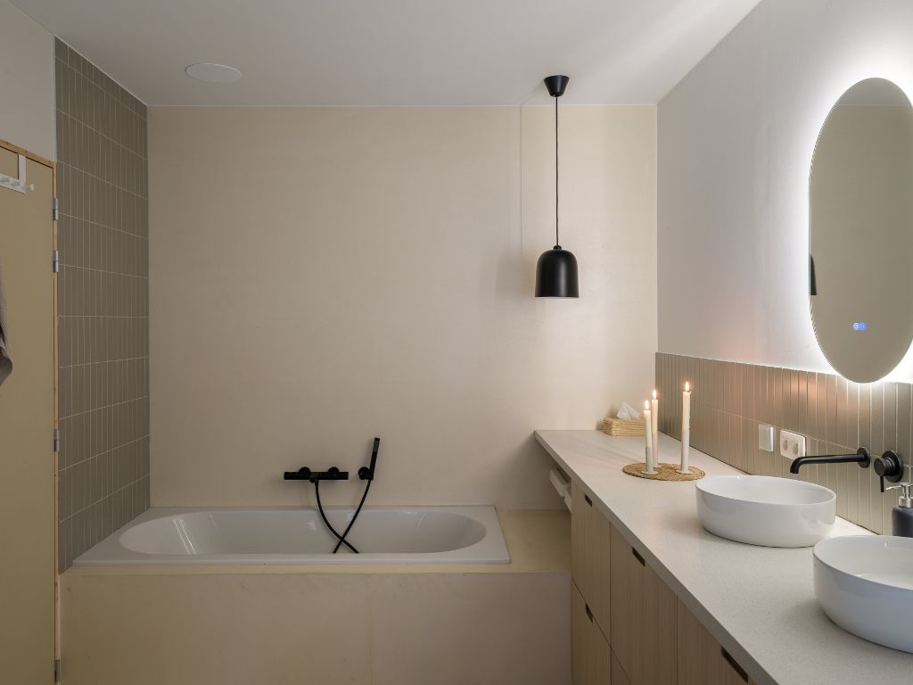 Prachtig gerenoveerde (Volt Architecten) interbellumwoning met vier slaapkamers, twee badkamers en zonnige stadstuin nabij de Bijloke. foto 21