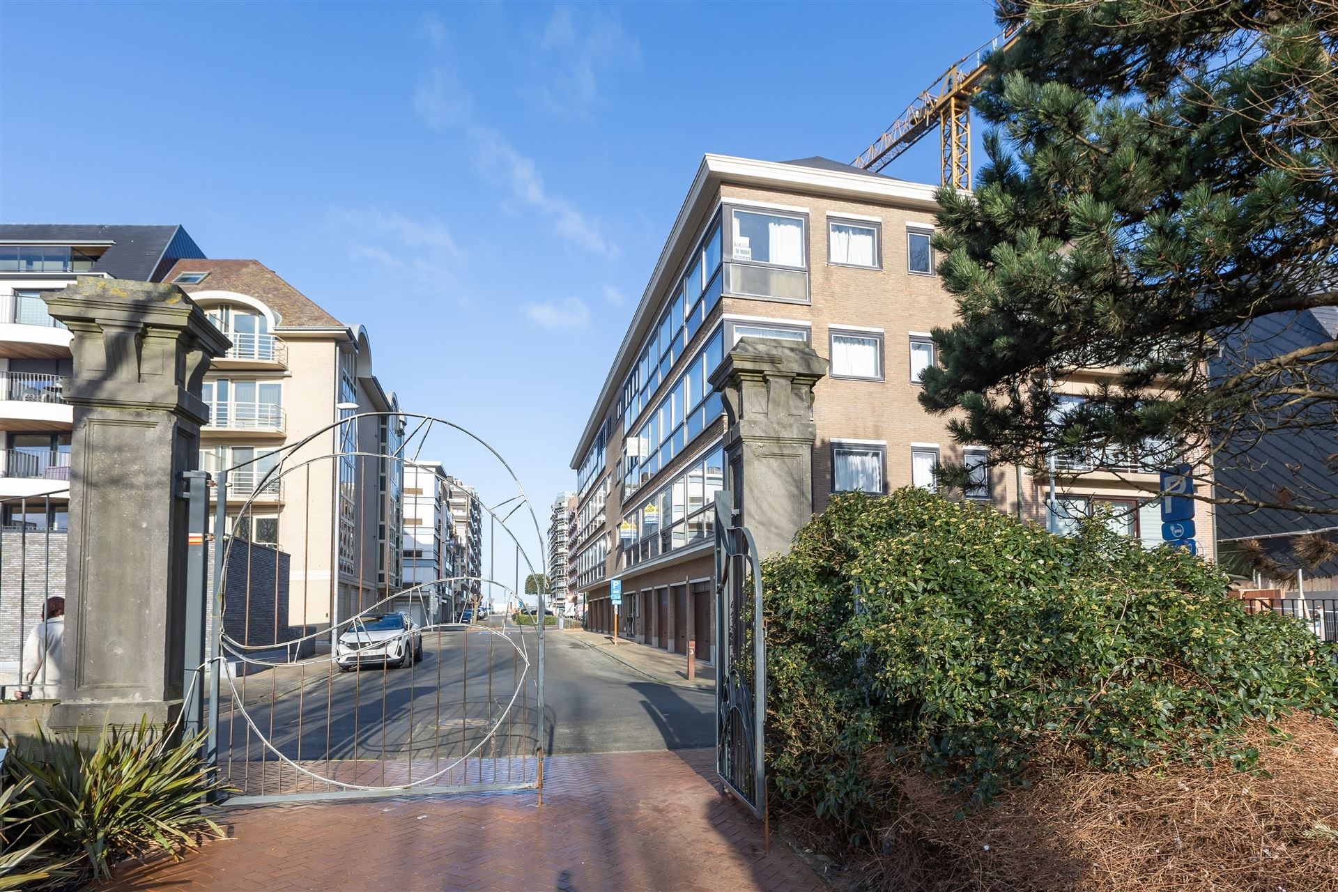 Ruim appartement met 1 slaapkamer op zeer aangename ligging. foto 13