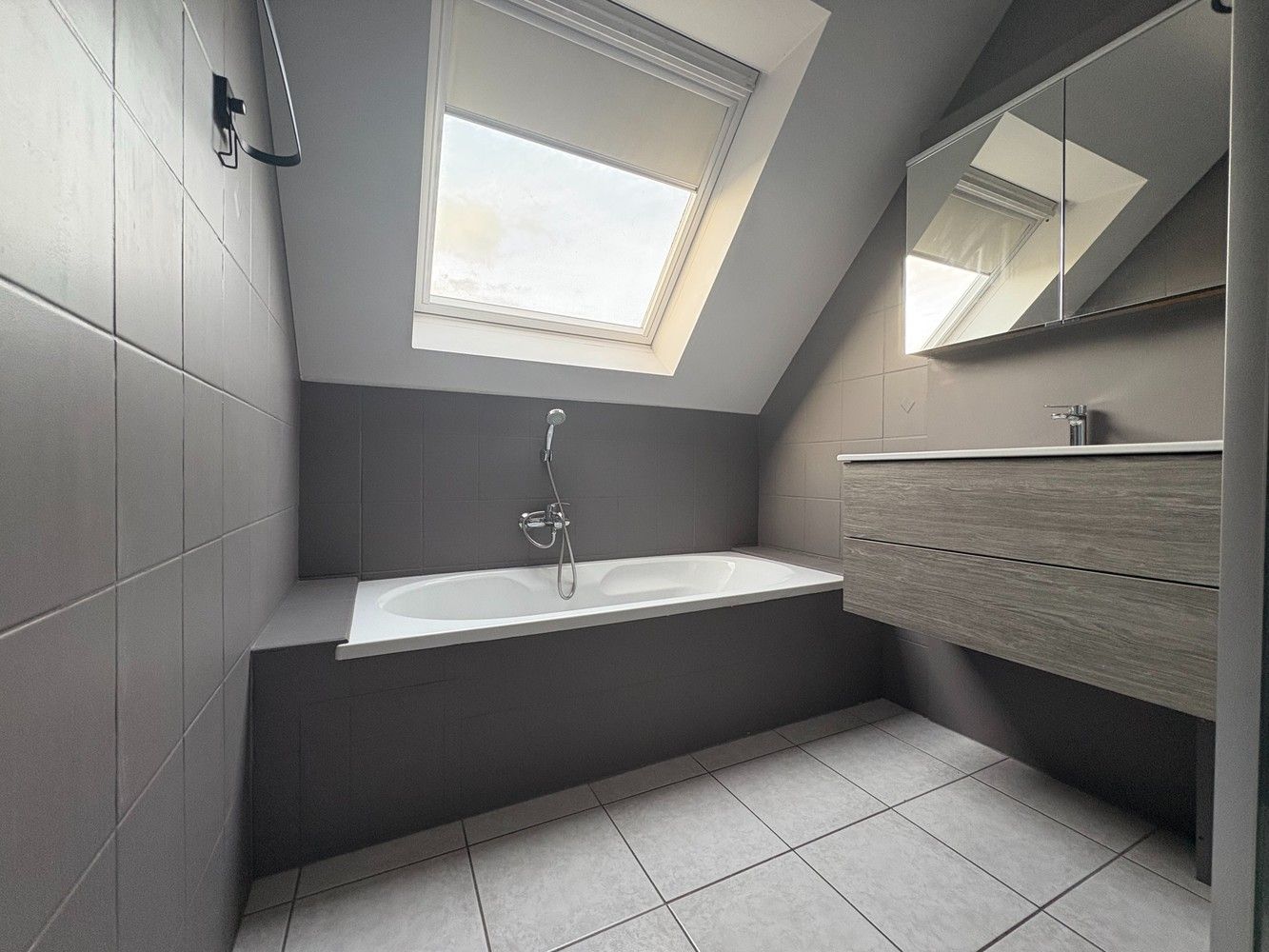 Uniek, ruime én lichtrijk appartement met 2 slpks! foto 8