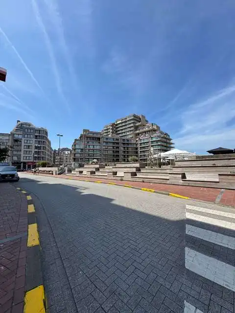 Knokke - Van Bunnenplein - Ruim en instapklaar Handelspand te koop in Knokke foto 16