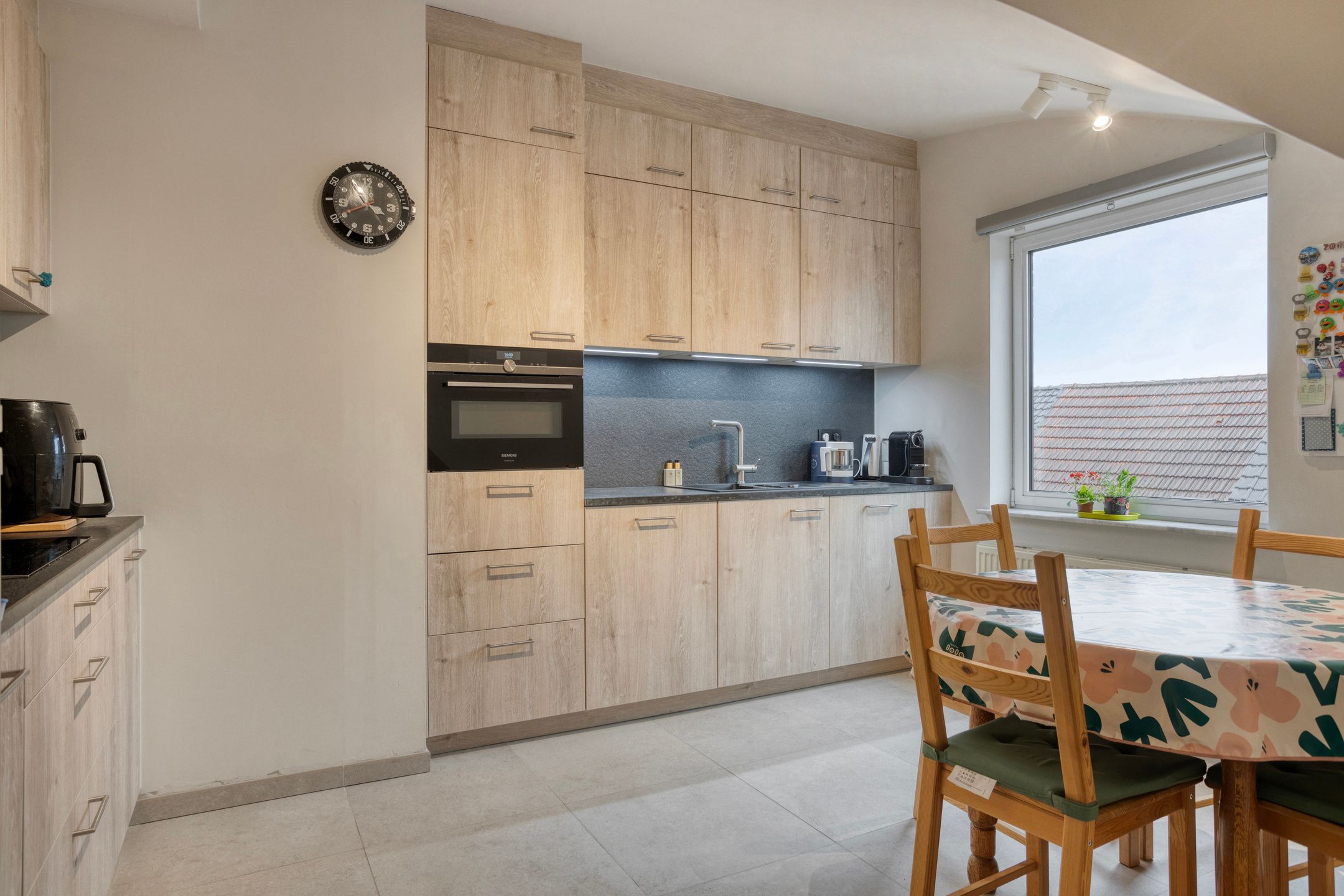 Duplex appartement op zeer gunstige locatie foto 9
