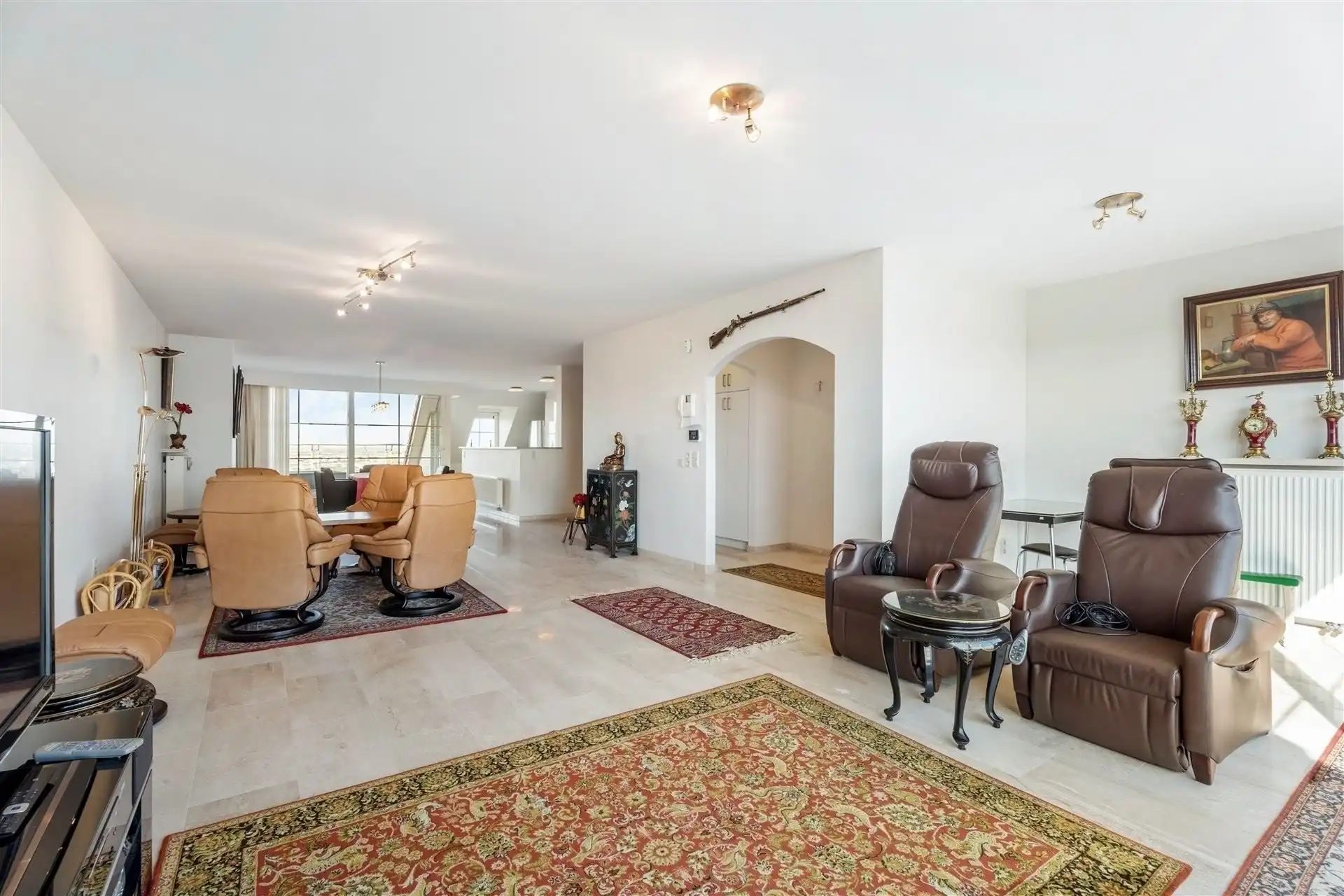 WIJDS UITZICHT / TERRASSEN  foto 8