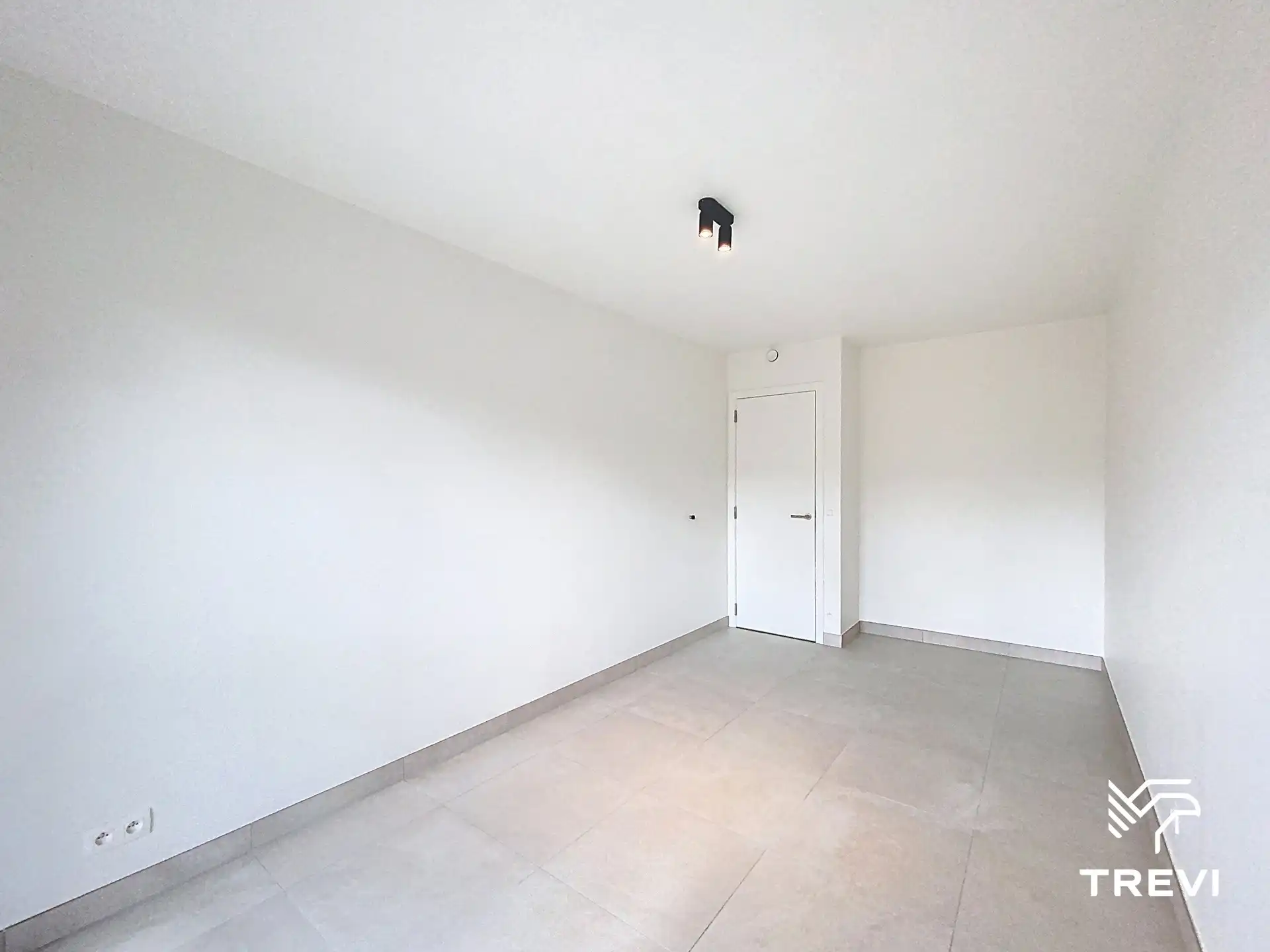 Duplex 3 CH & nieuw kantoor met prachtige volumes foto 12