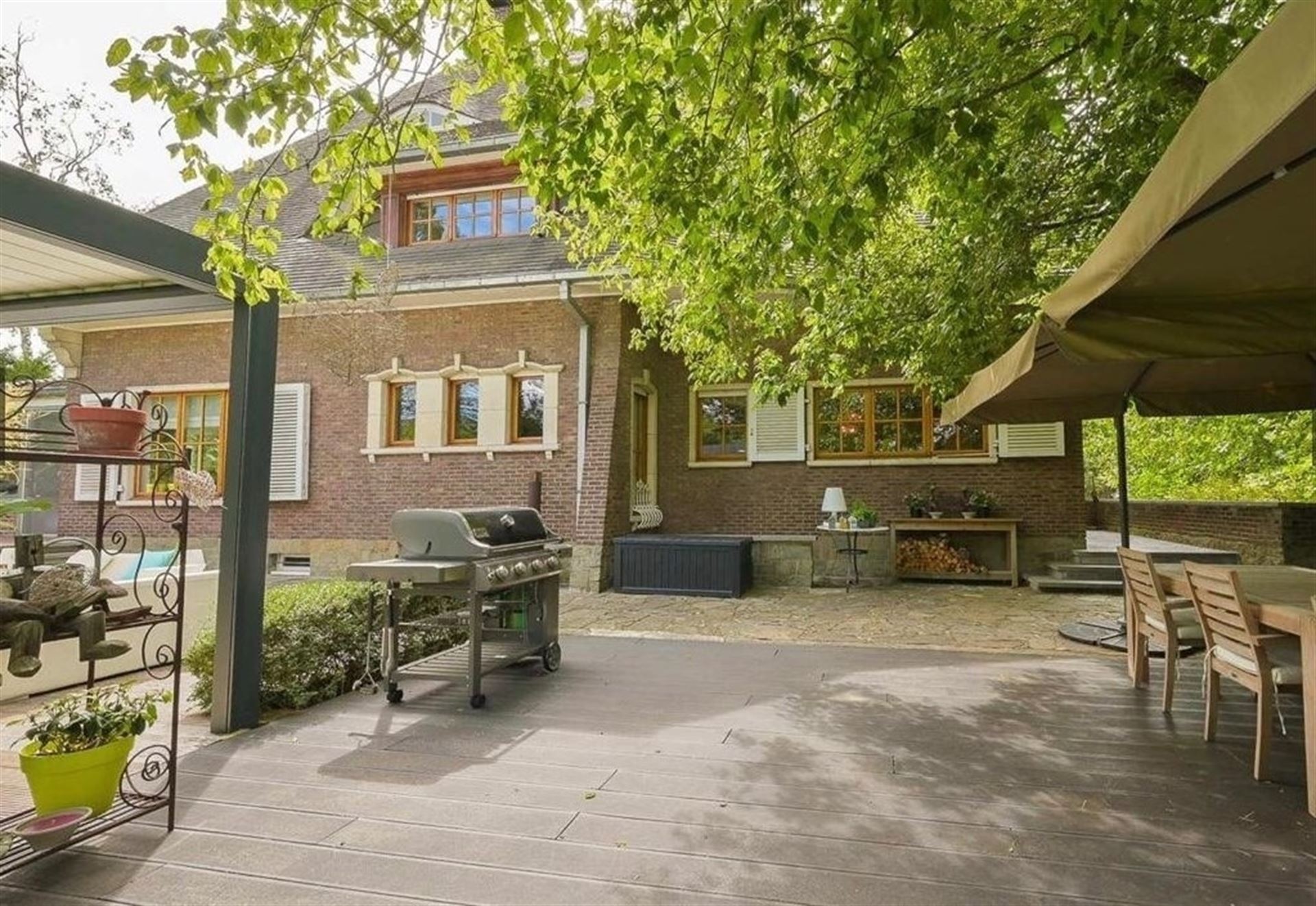 Uitzonderlijke villa in art - deco stijl op perceel van 2.359 m²! foto 23