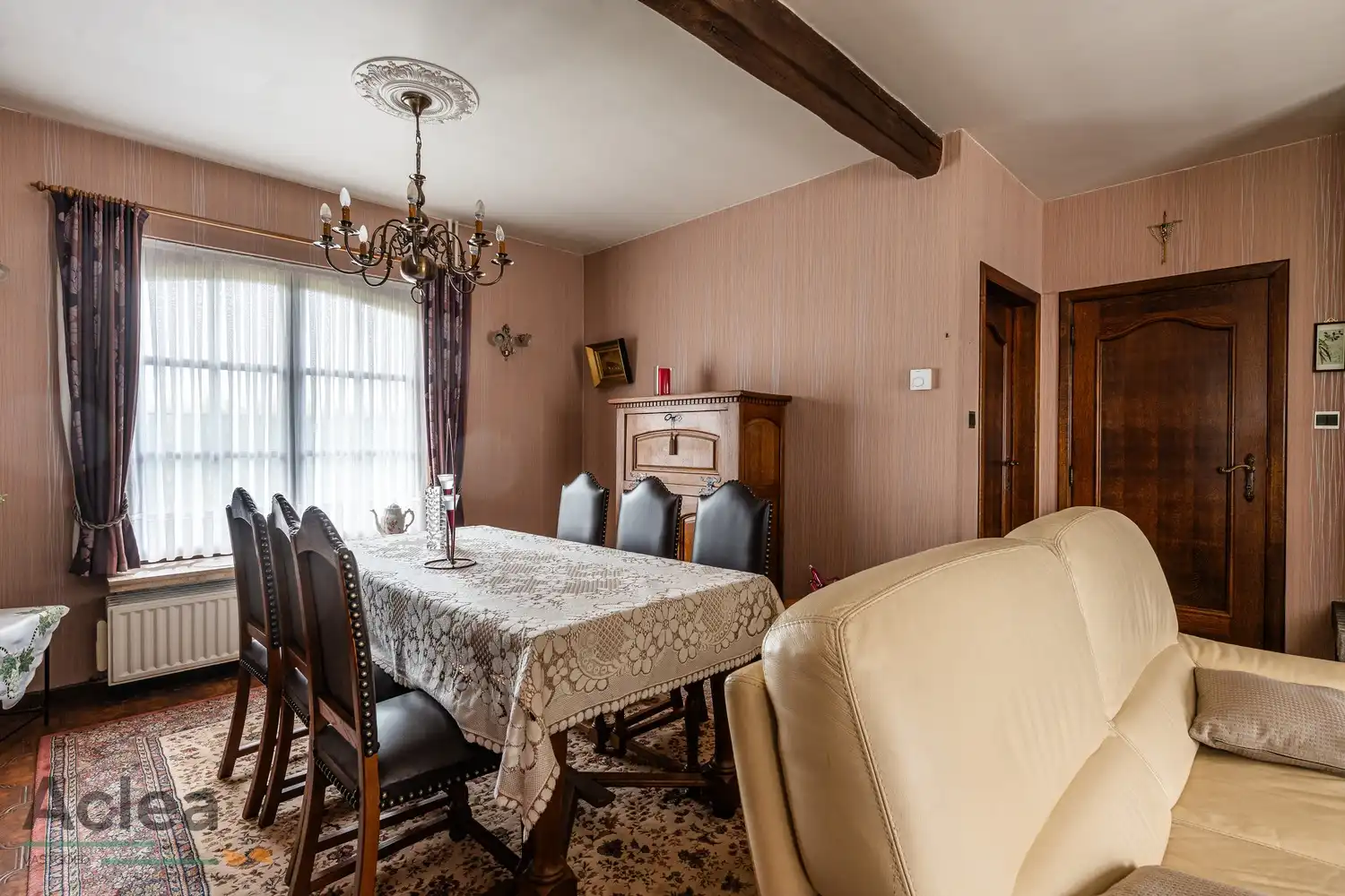 Te renoveren open bebouwing met landelijke ligging foto 12