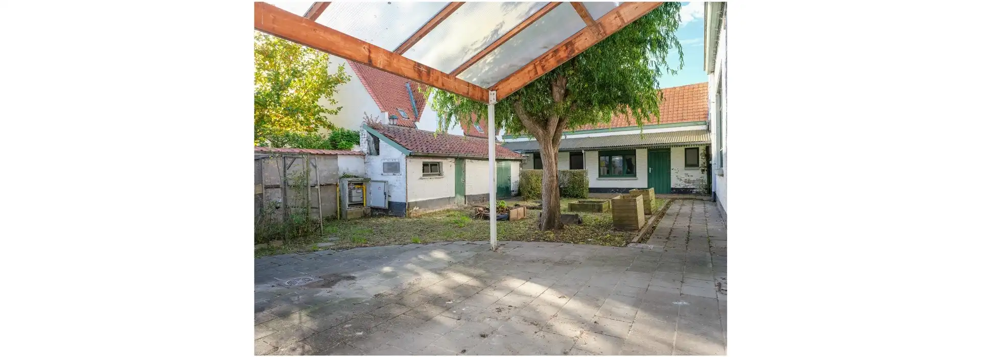 Voormalige schoolgebouwen foto 12