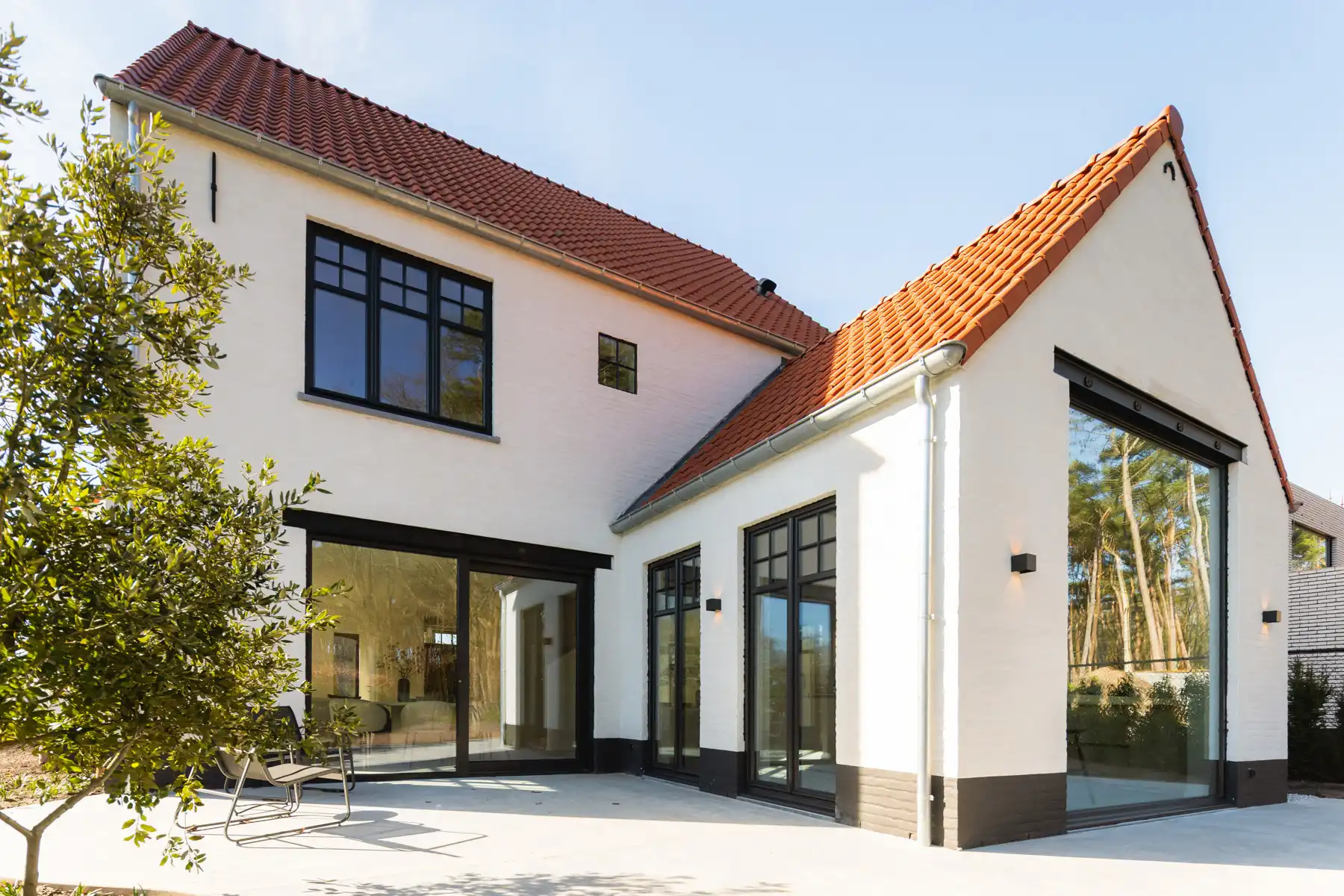 Stijlvolle nieuwbouwvilla met zicht op blijvend groen foto 3