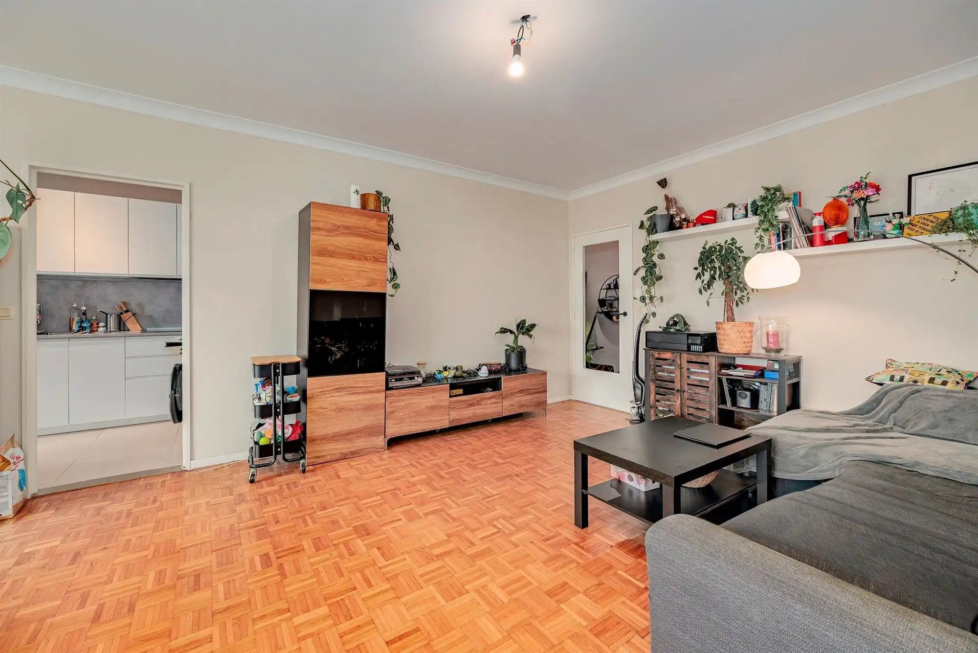 Instapklaar 2 slpk appartement met autostaanplaats foto 5