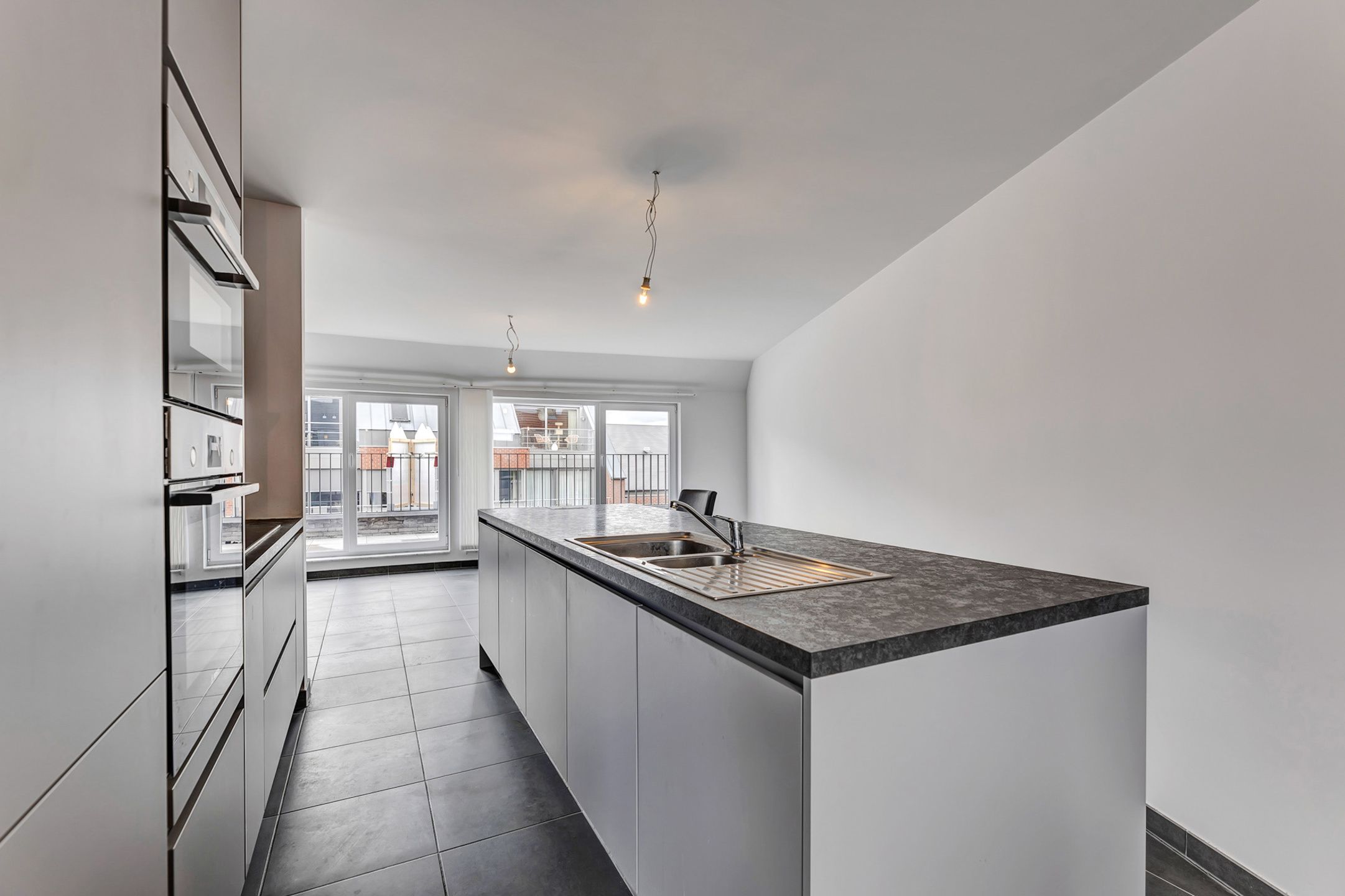 Uniek centraal gelegen duplex met ruim terras  foto 8