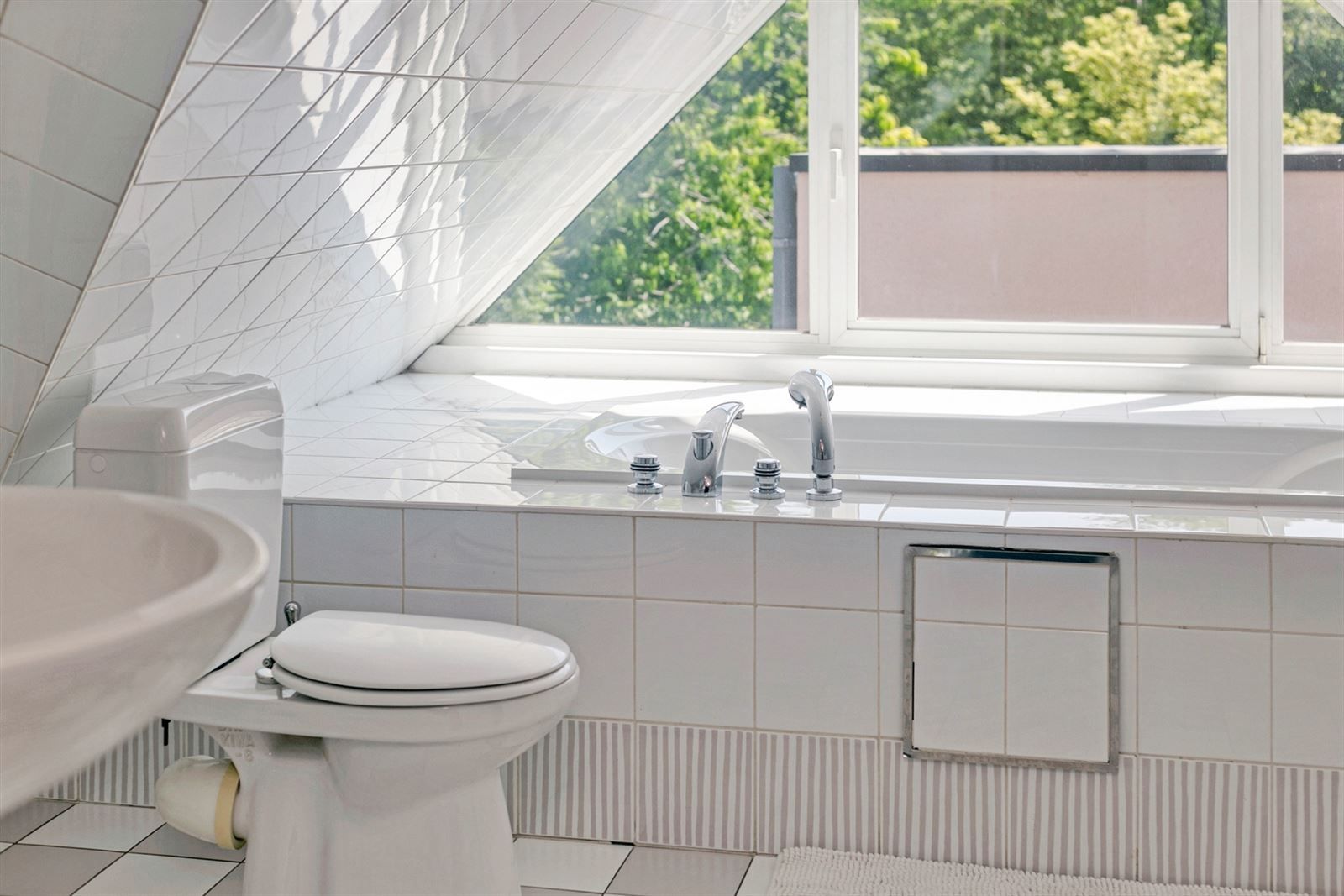 Uniek dakappartement met Scheldezicht! foto 11