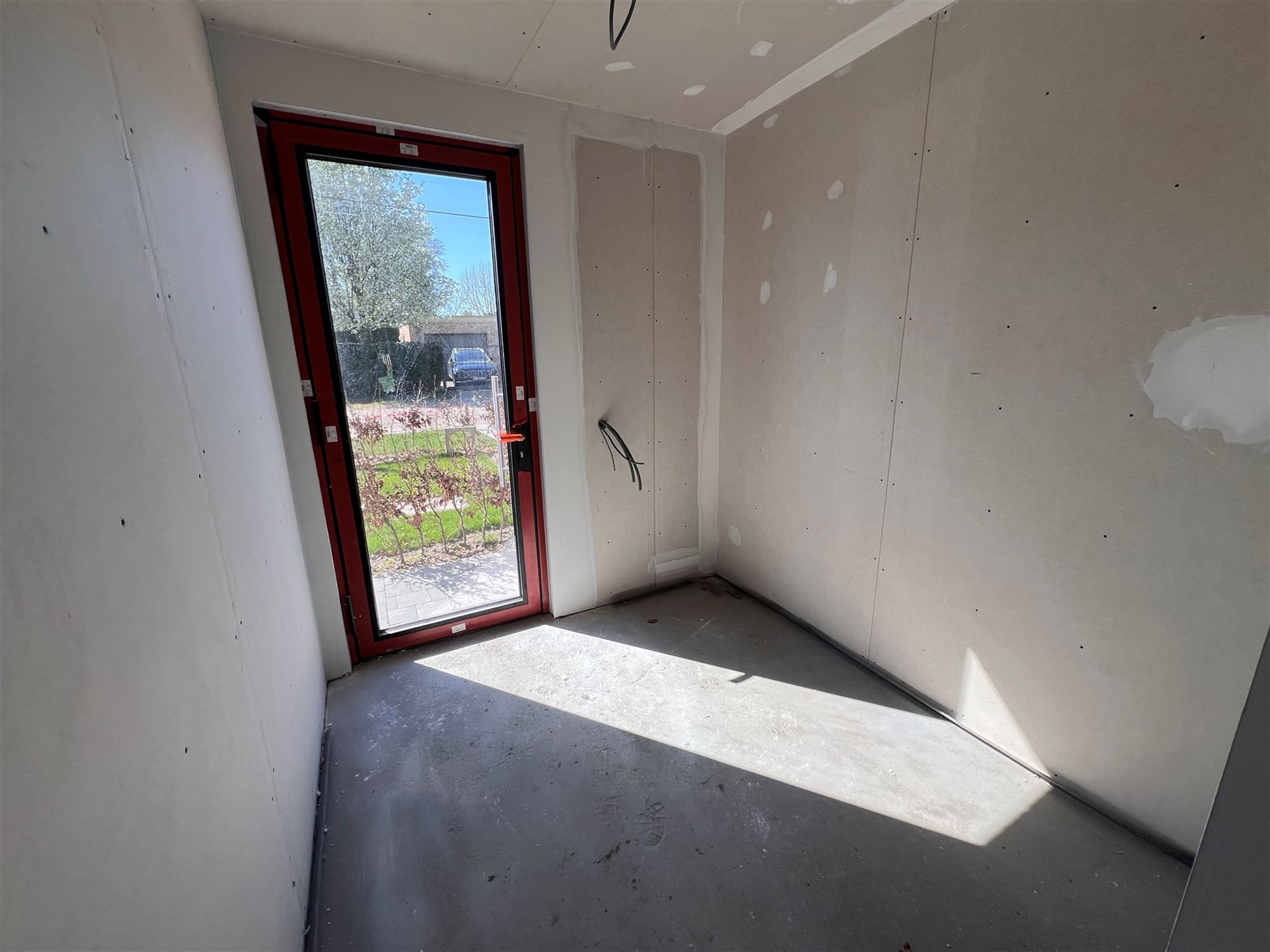 Duurzame Halfopen Woning met Boszicht foto 5