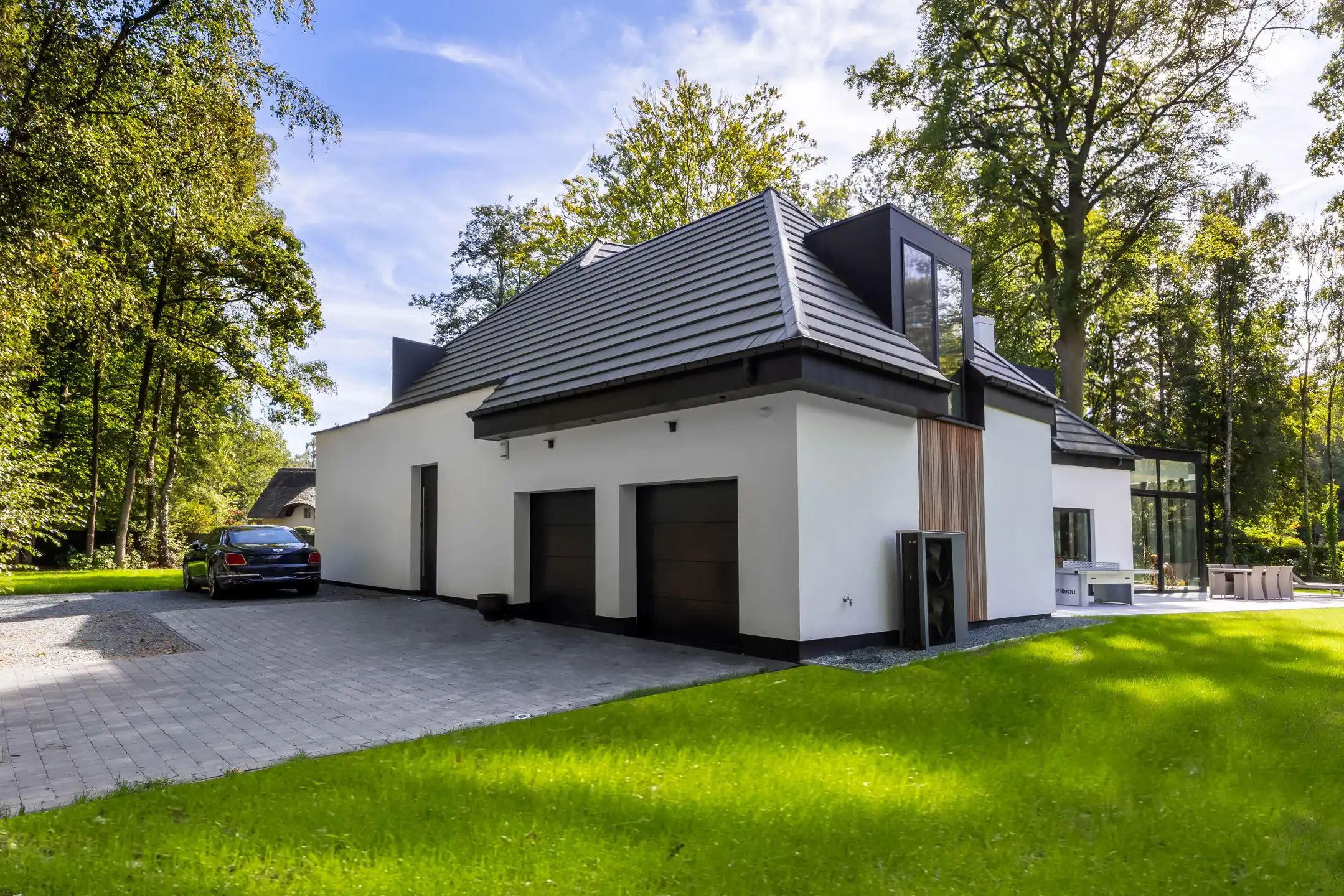 Luxe gerenoveerde villa (EPC A) op riant hoekperceel foto 4