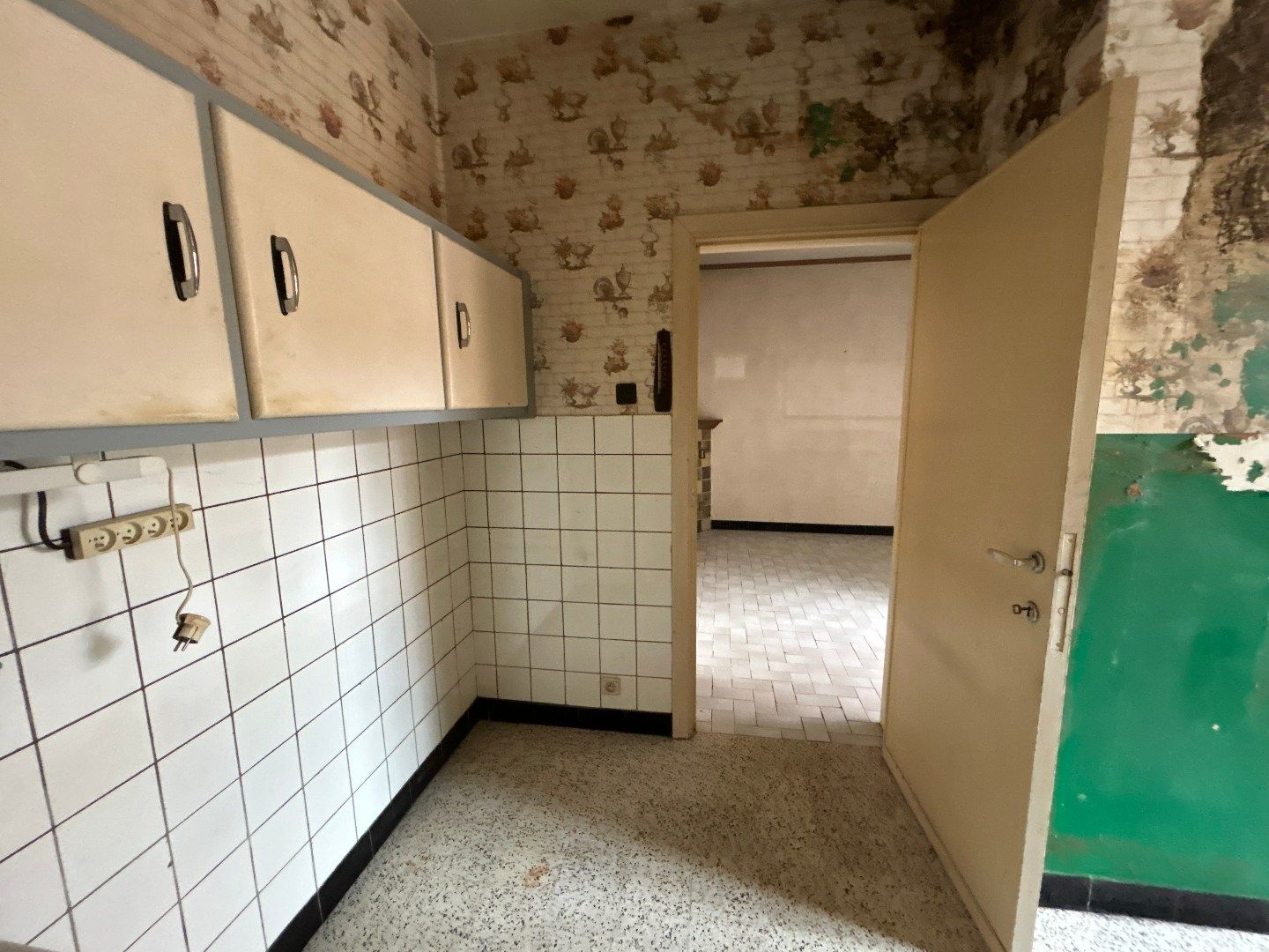 Verrassend ruim renovatiepand te Wespelaar  foto 5