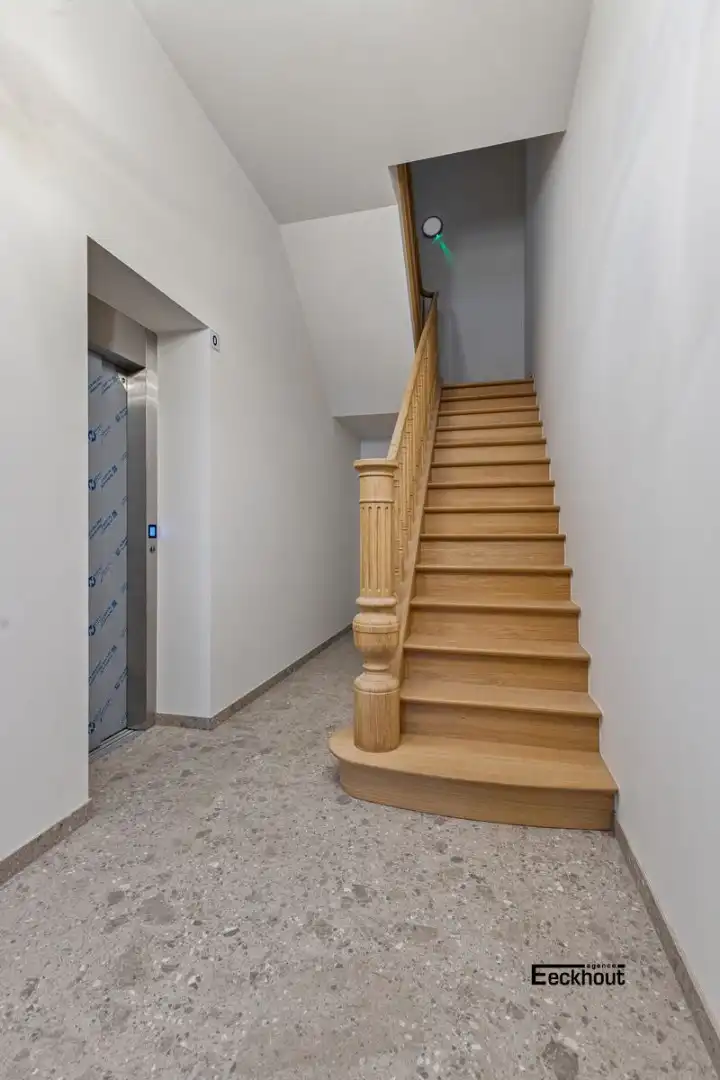 Luxe-appartement op het gelijkvloers met 2 slaapkamers en terras! foto 11