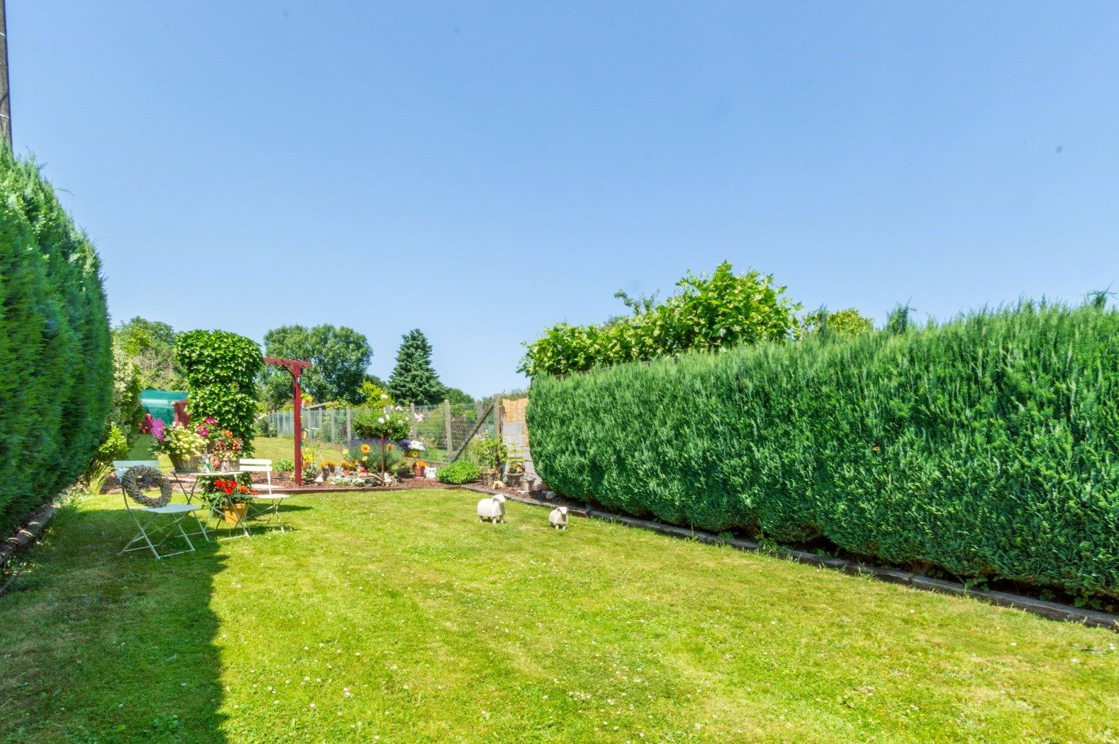 Fijn onderhouden woning met 2 slaapkamers, garage + tuin! foto 13