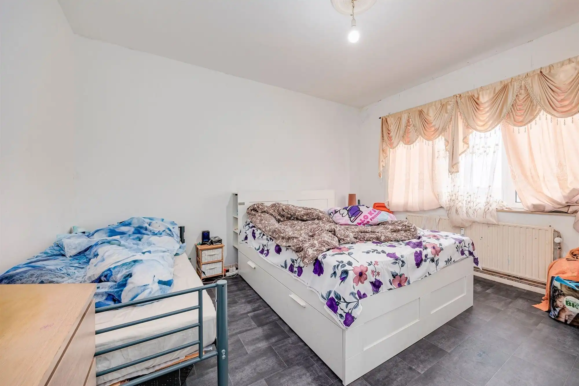 Instapklaar verhuurd appt met 2 slk vlakbij het Centraal Station foto 6