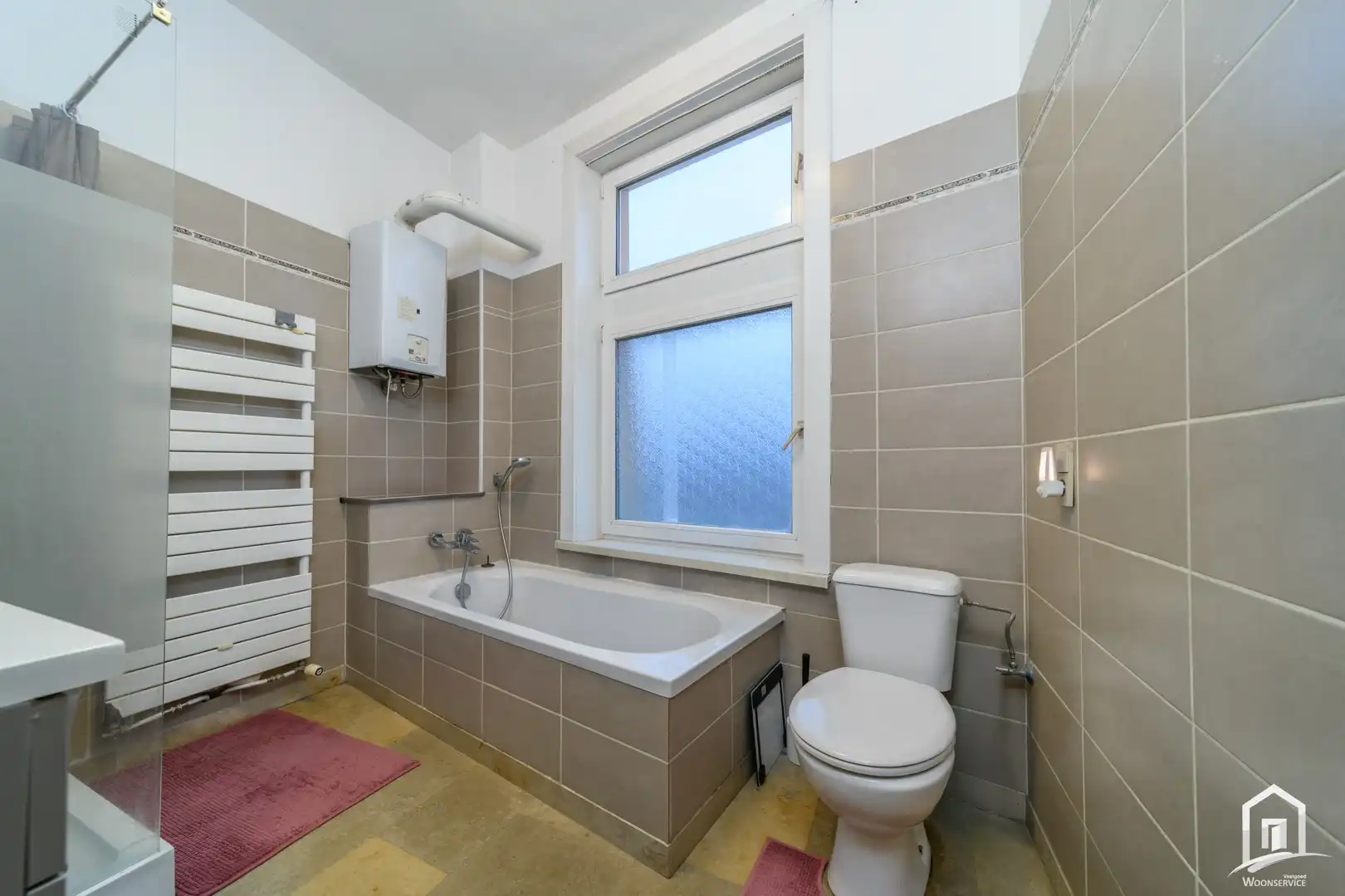 Instapklare burgerwoning met 5 slaapkamers foto 14