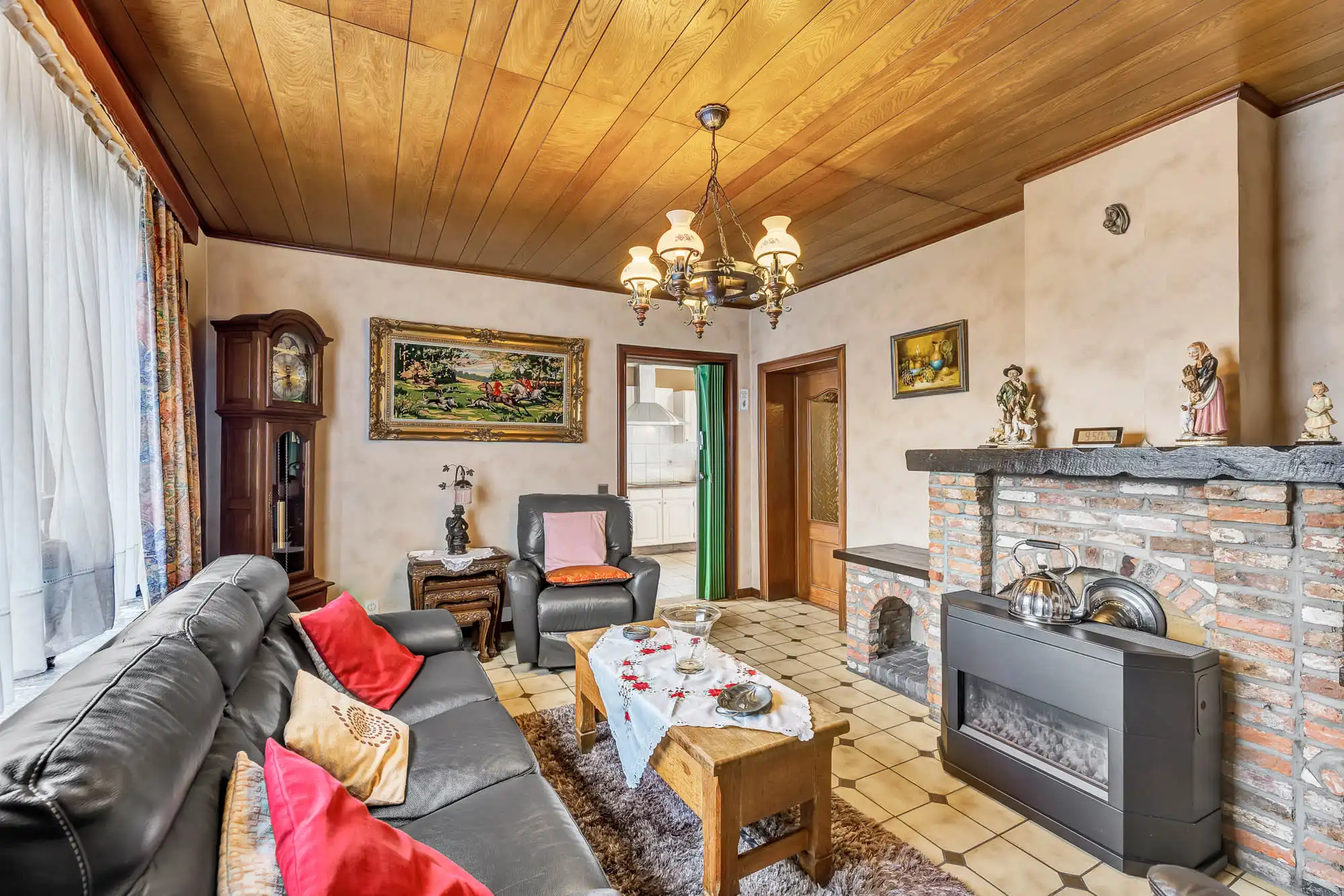 Charmante woning op toplocatie nabij station Liedekerke foto 11