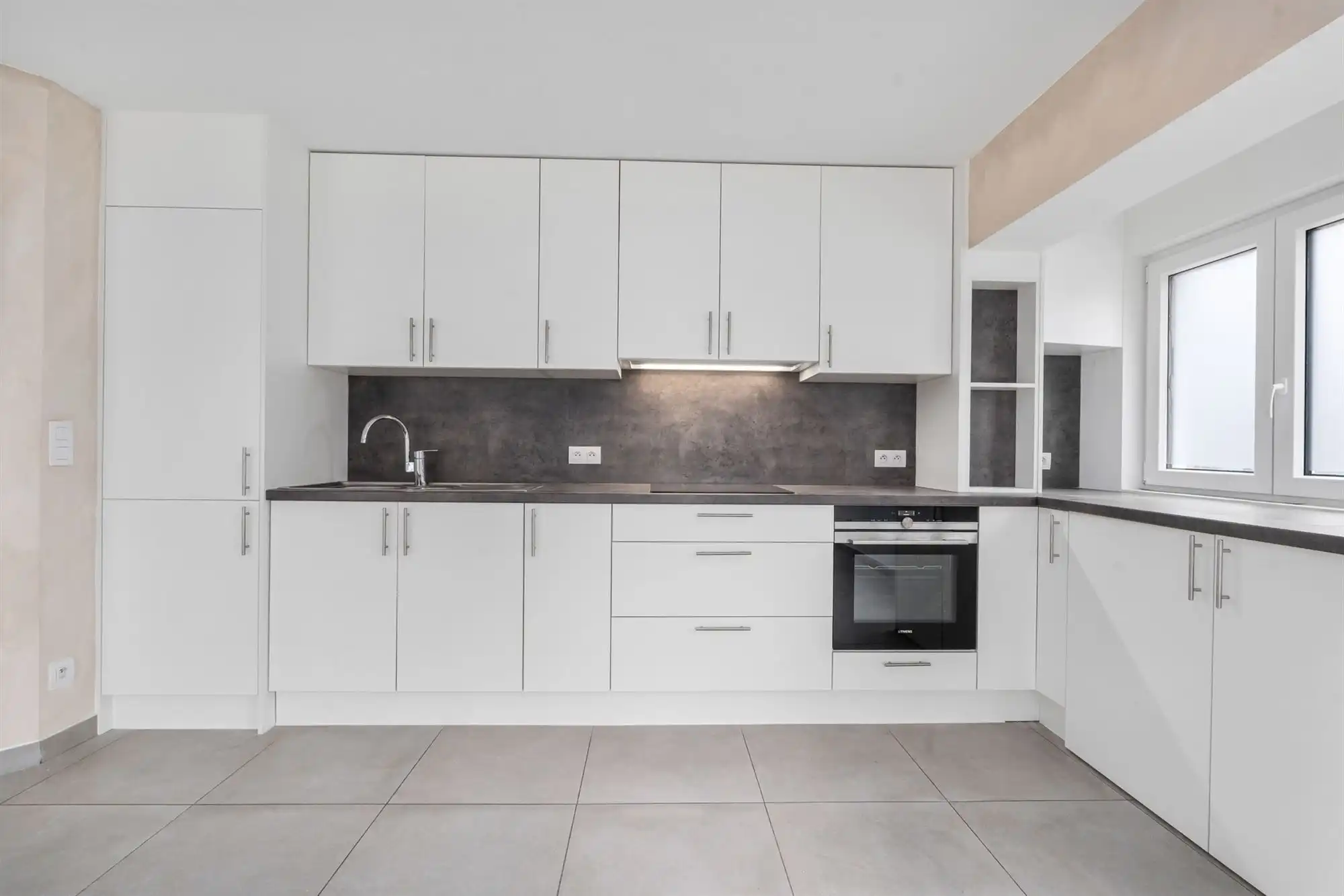 Gerenoveerd appartement vlakbij zee! foto 9