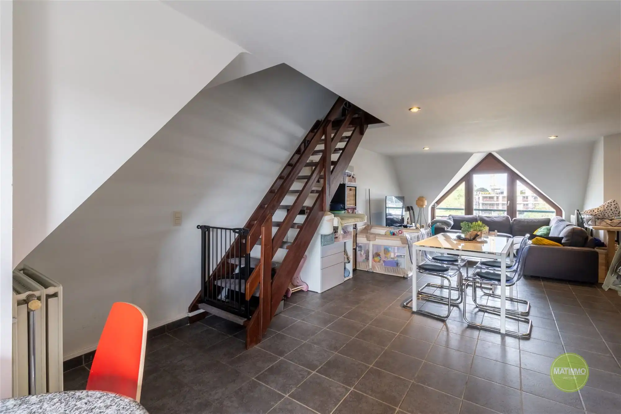 Duplex app met 1 slaapkamer, terras, lift én garage te Mol foto 8