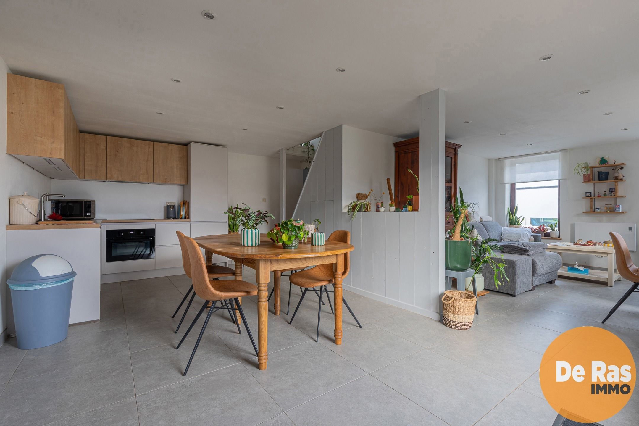 OORDEGEM - Instapklare woning met 2 kamers op leuke locatie foto 8