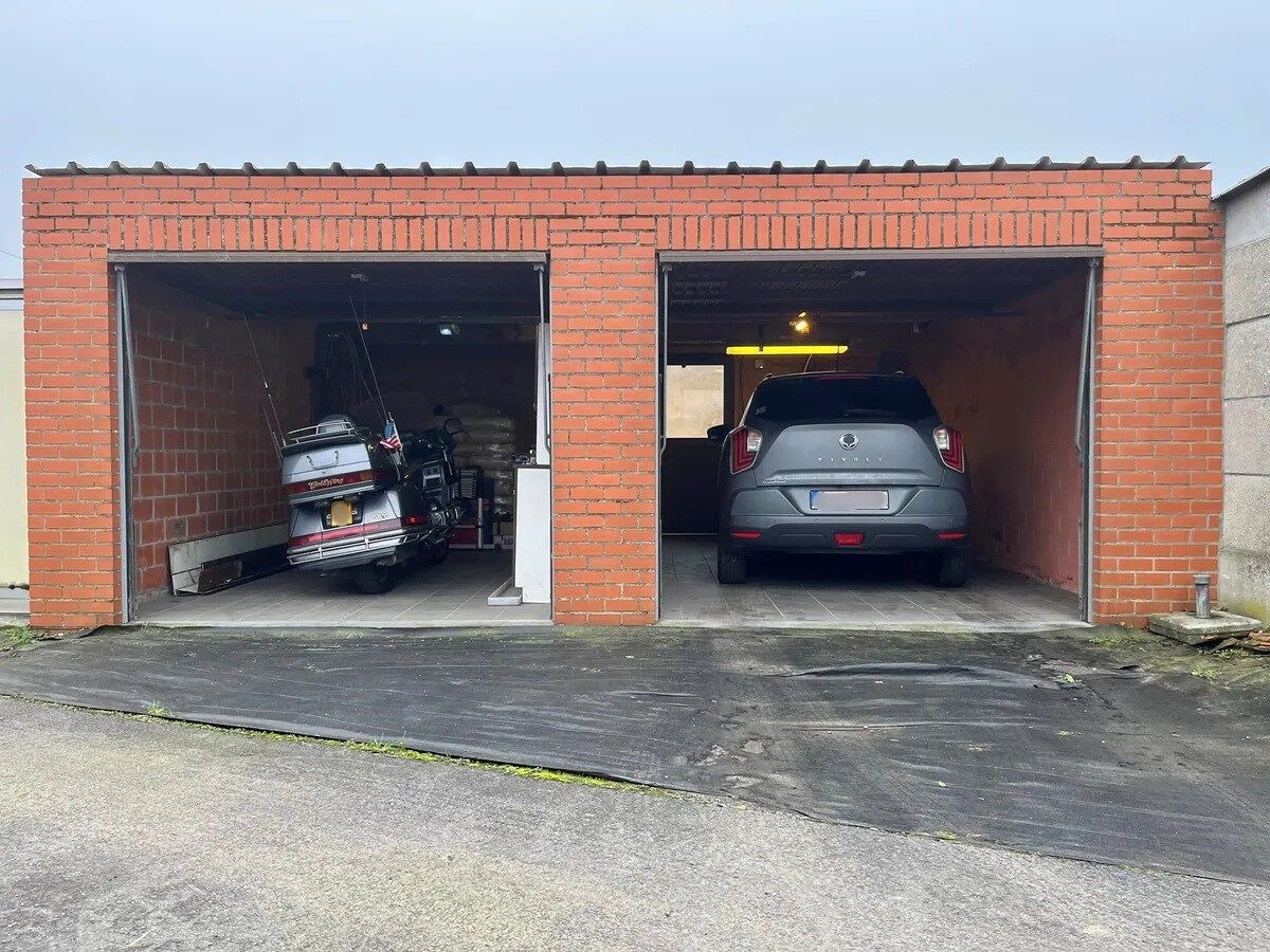 Gezellige woning te koop in Oostrozebeke! foto 21