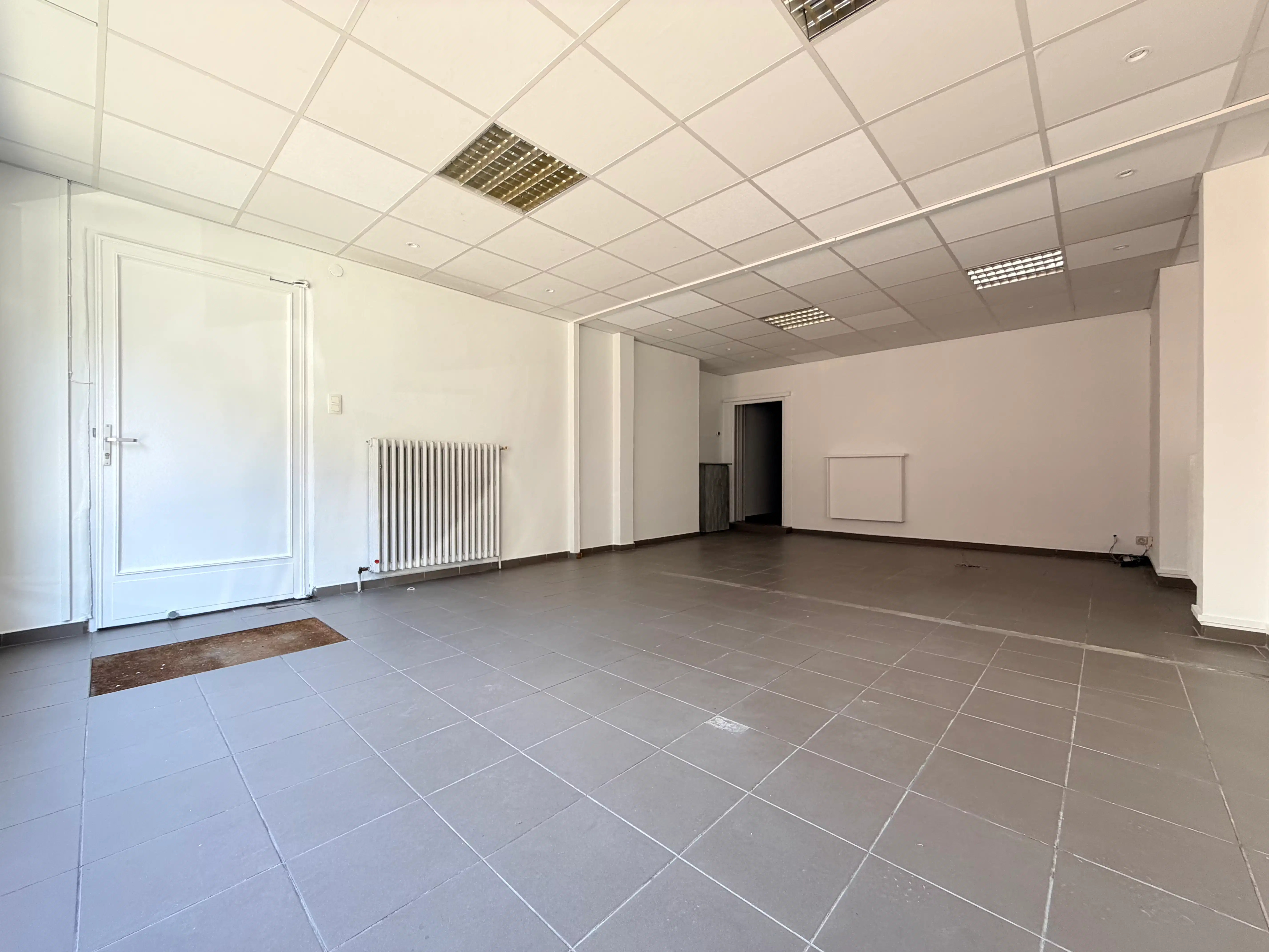 Handelsgelijkvloers 62 m² foto 3