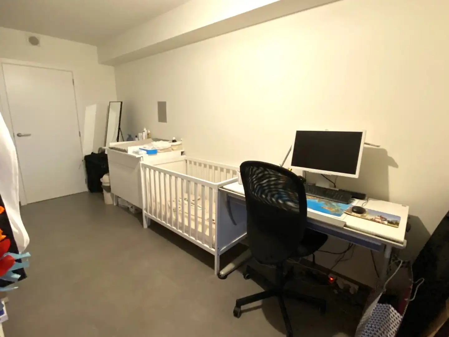 Recent, energiezuinig appartement met twee slaapkamers te huur nabij het centrum van Evergem foto 10