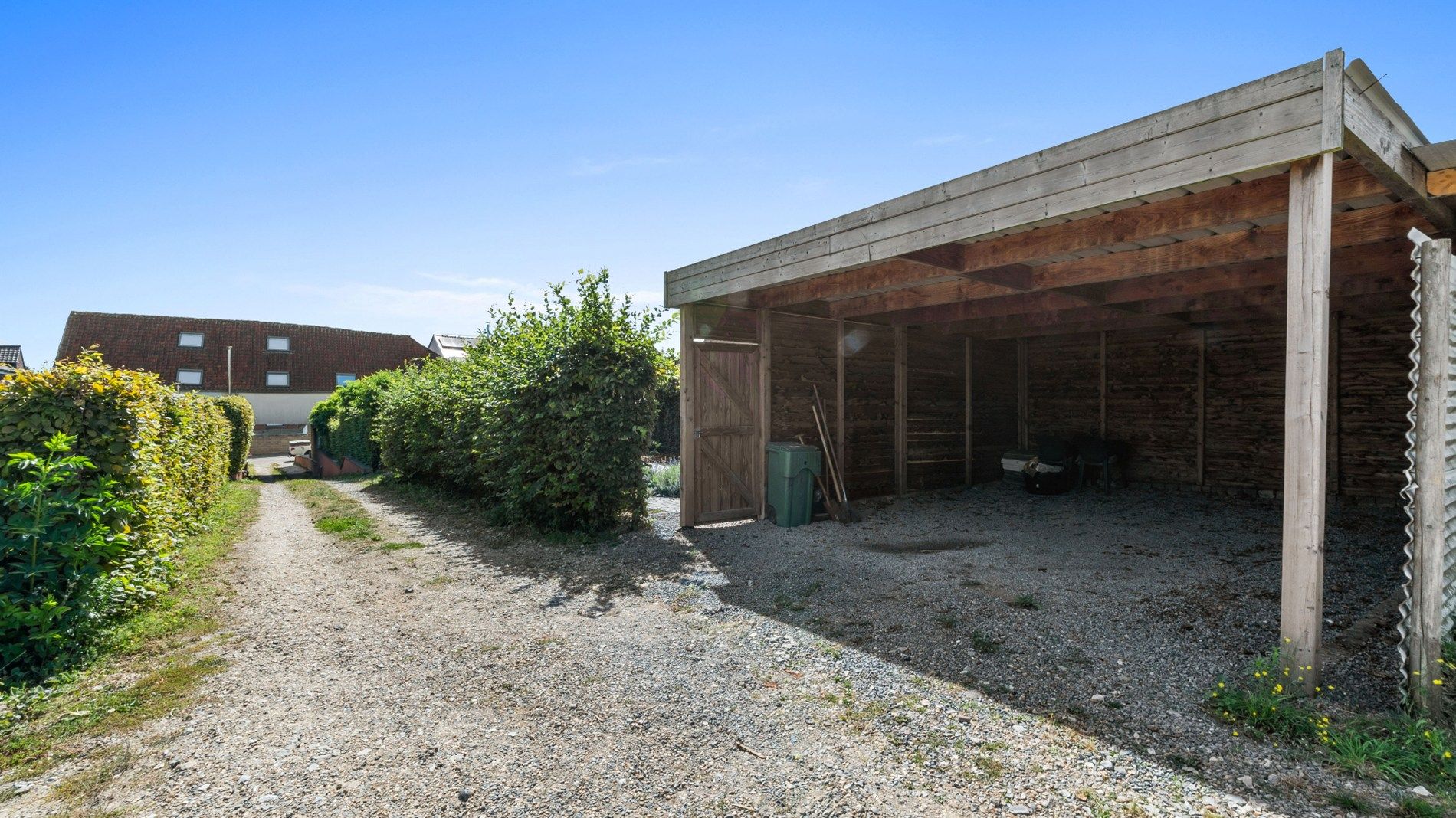 Betaalbare loft gelegen in Genoelselderen op 20 minuutjes van Maastricht!  foto 12