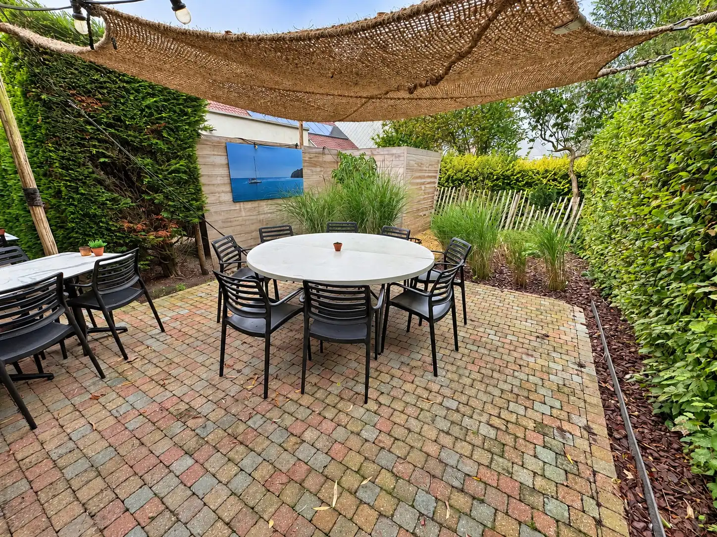 De Witte Doorn – instapklaar restaurant met woonst, sfeervolle tuin en polderzicht in Vlissegem. foto 15