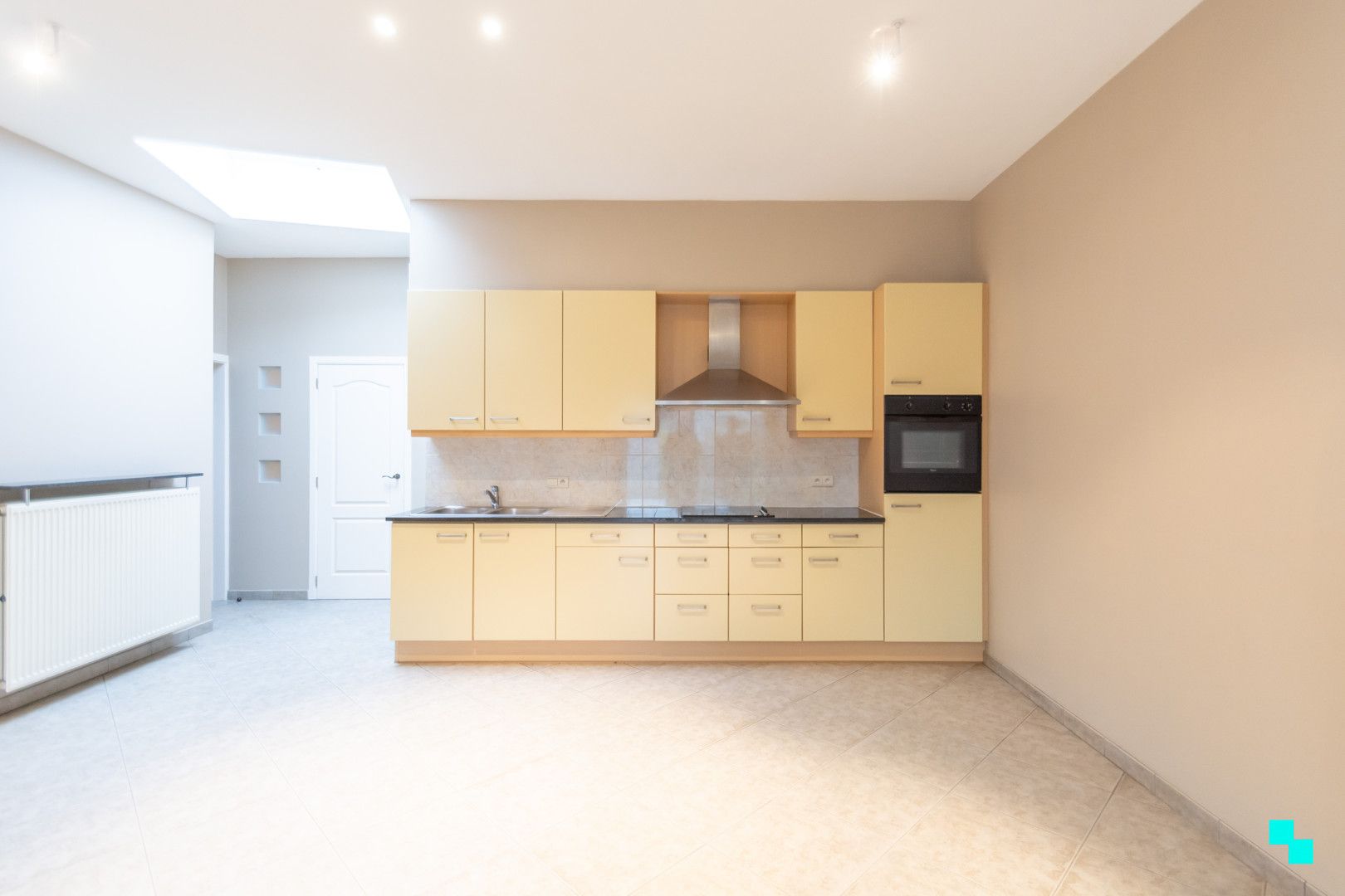 Gelijkvloers appartement met terras in hartje Merelbeke foto 4