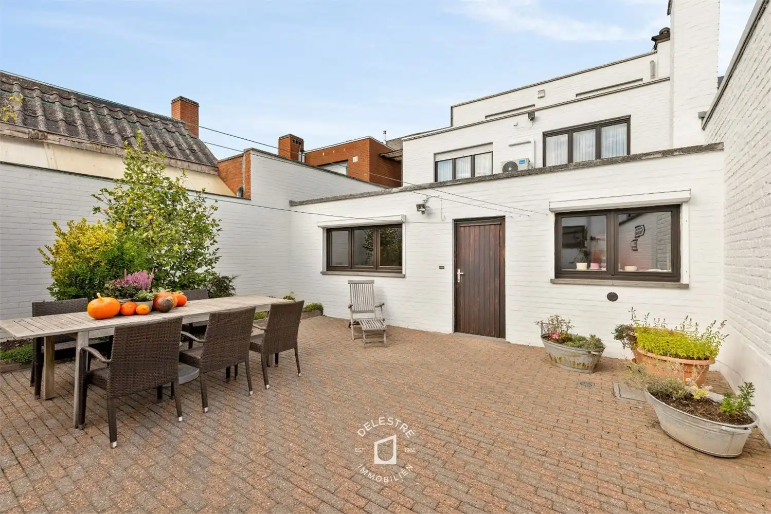 SOLIDE PERFECT ONDERHOUDEN (HANDELS)WONING MET GARAGE BRUSSELBAAN foto 17