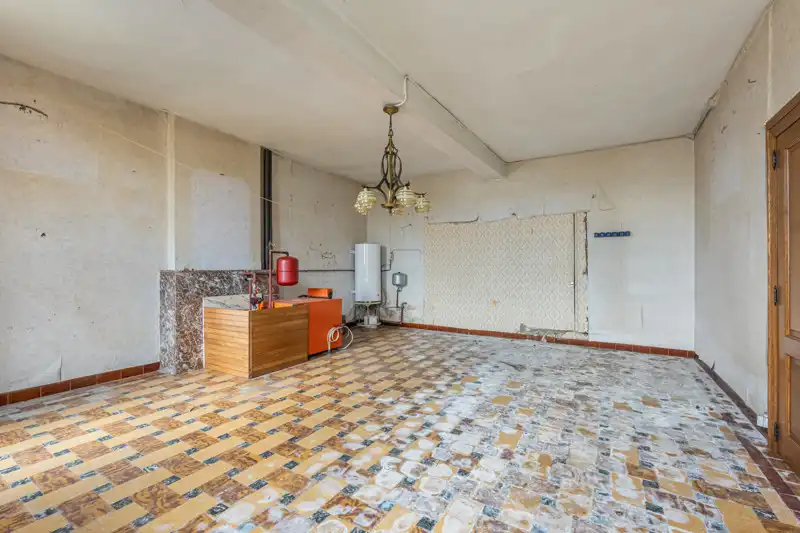 Statig herenhuis met binnenkoer en stallingen op een perceel van 1758 m² in het dorp van Waanrode foto 7