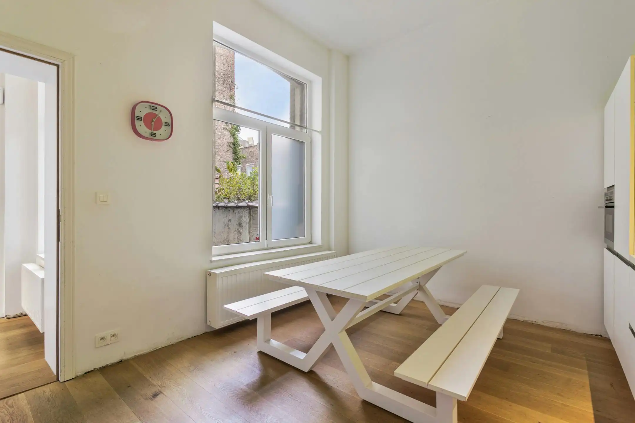 Herenhuis te koop in Schaarbeek! foto 21