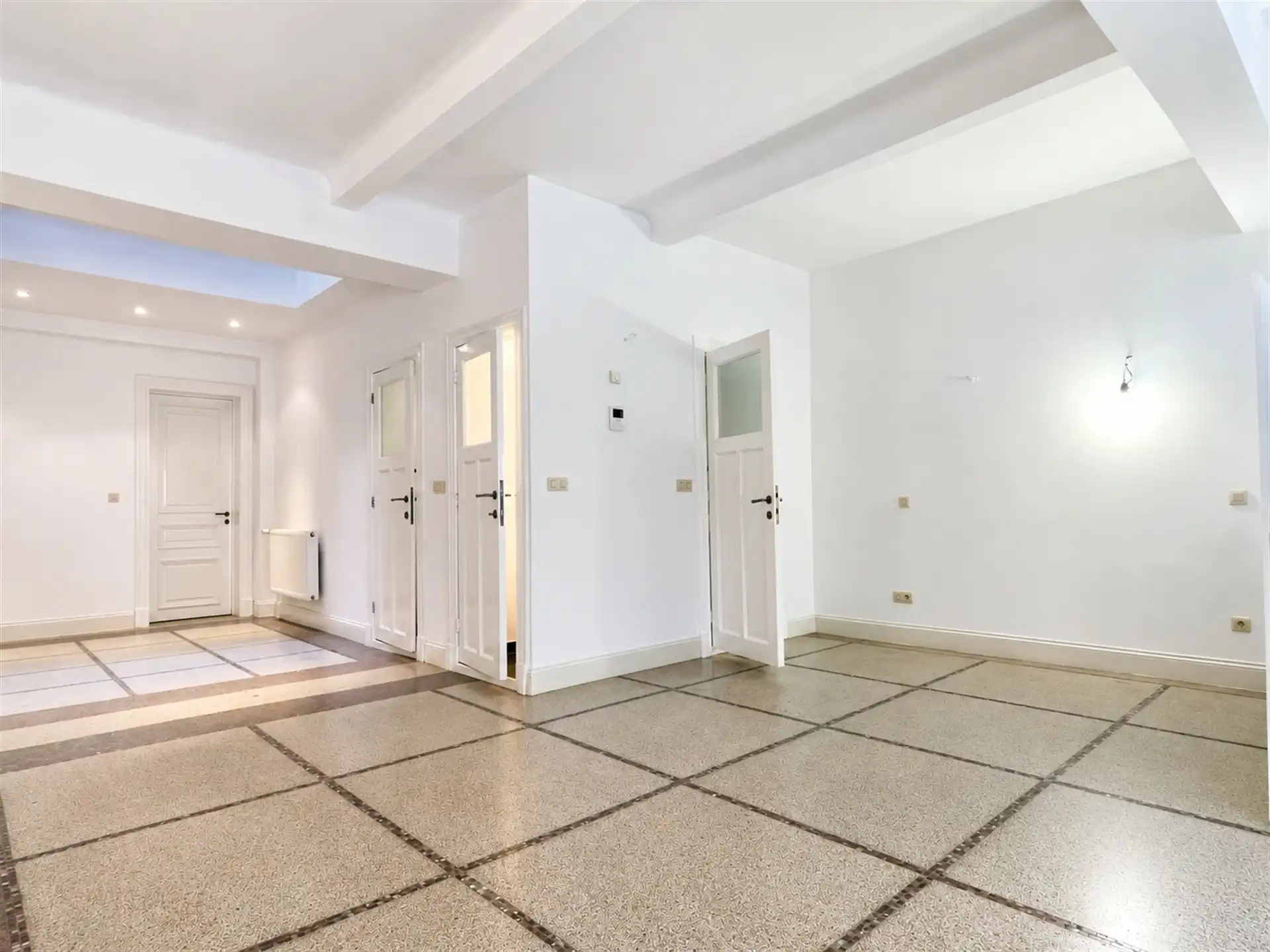 Gelijkvloers appartement met ruime stadstuin! foto 2